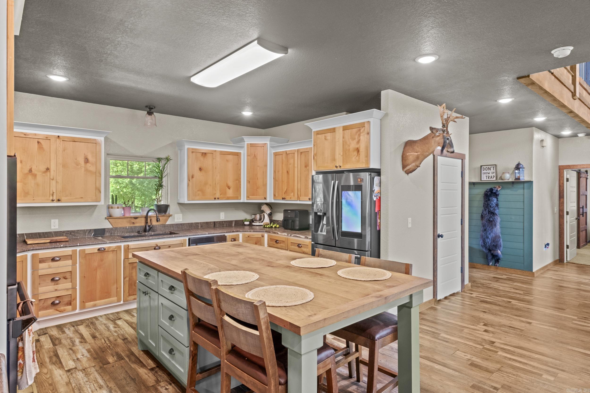 203 Fox Meadow Road Property Photo 13