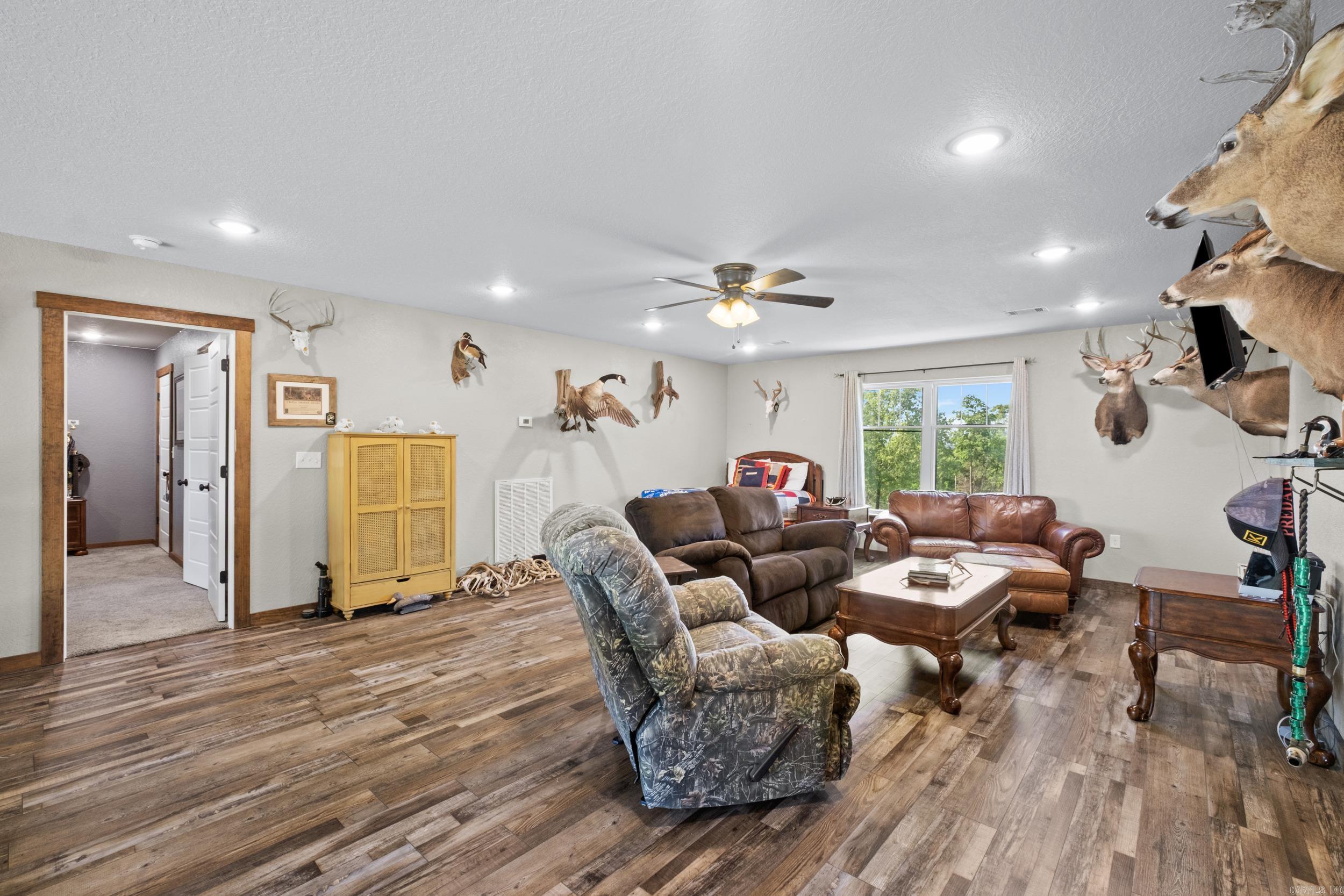 203 Fox Meadow Road Property Photo 25
