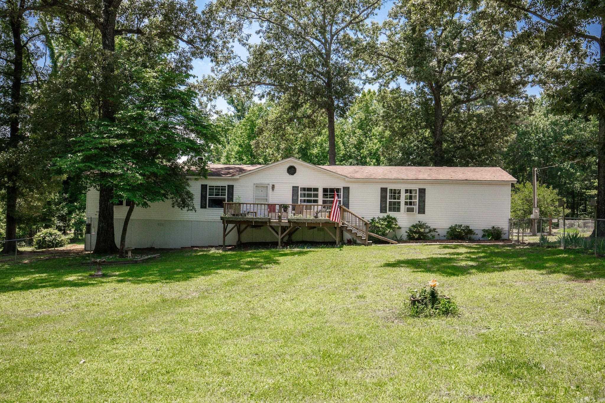 5417 Honeysuckle Road Property Photo 3