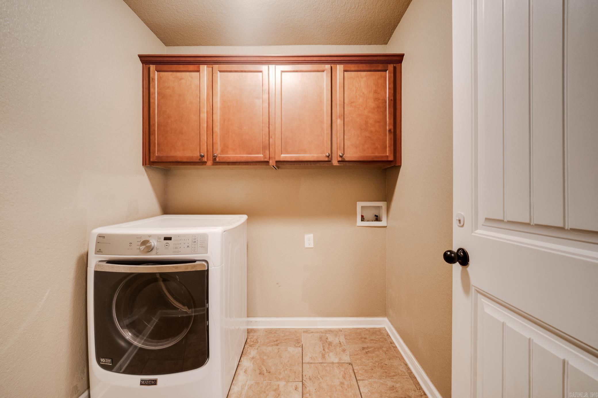 2925 Gladstone Drive Property Photo 30