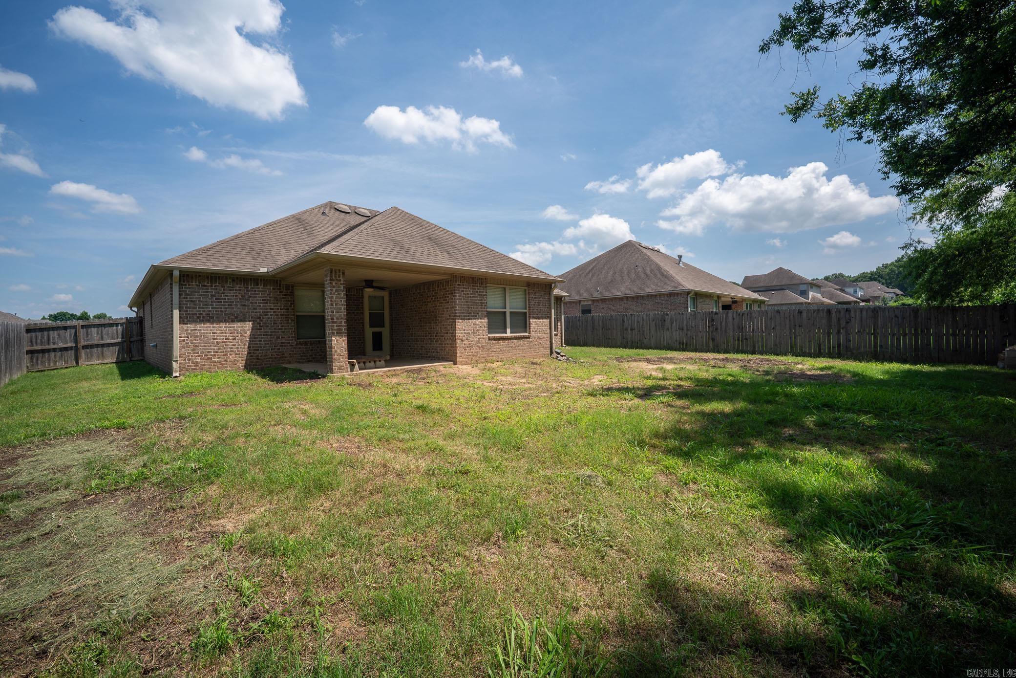 2925 Gladstone Drive Property Photo 32