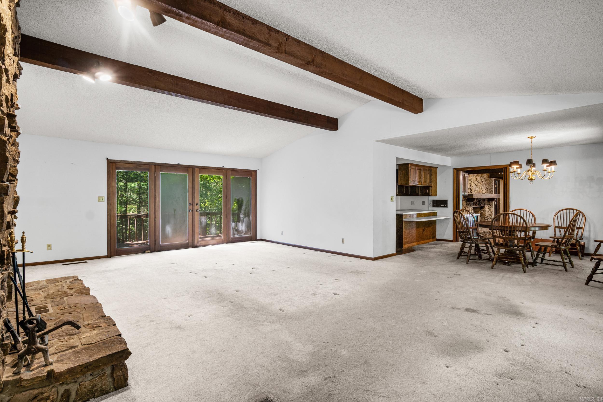 2 Baywood Drive Property Photo 5