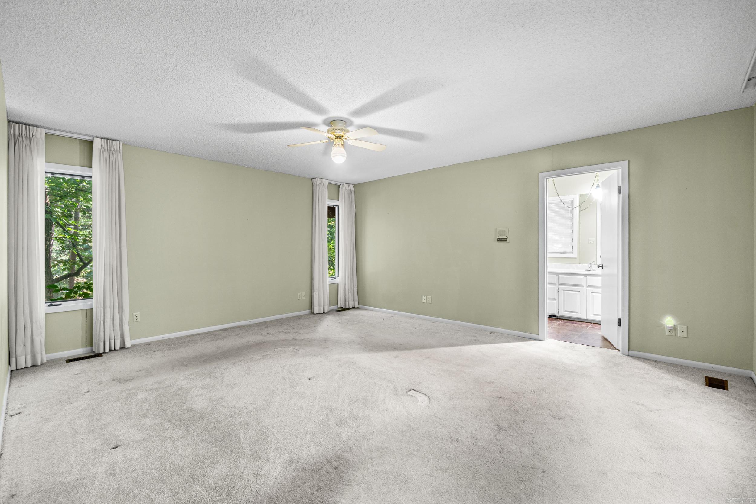 2 Baywood Drive Property Photo 10