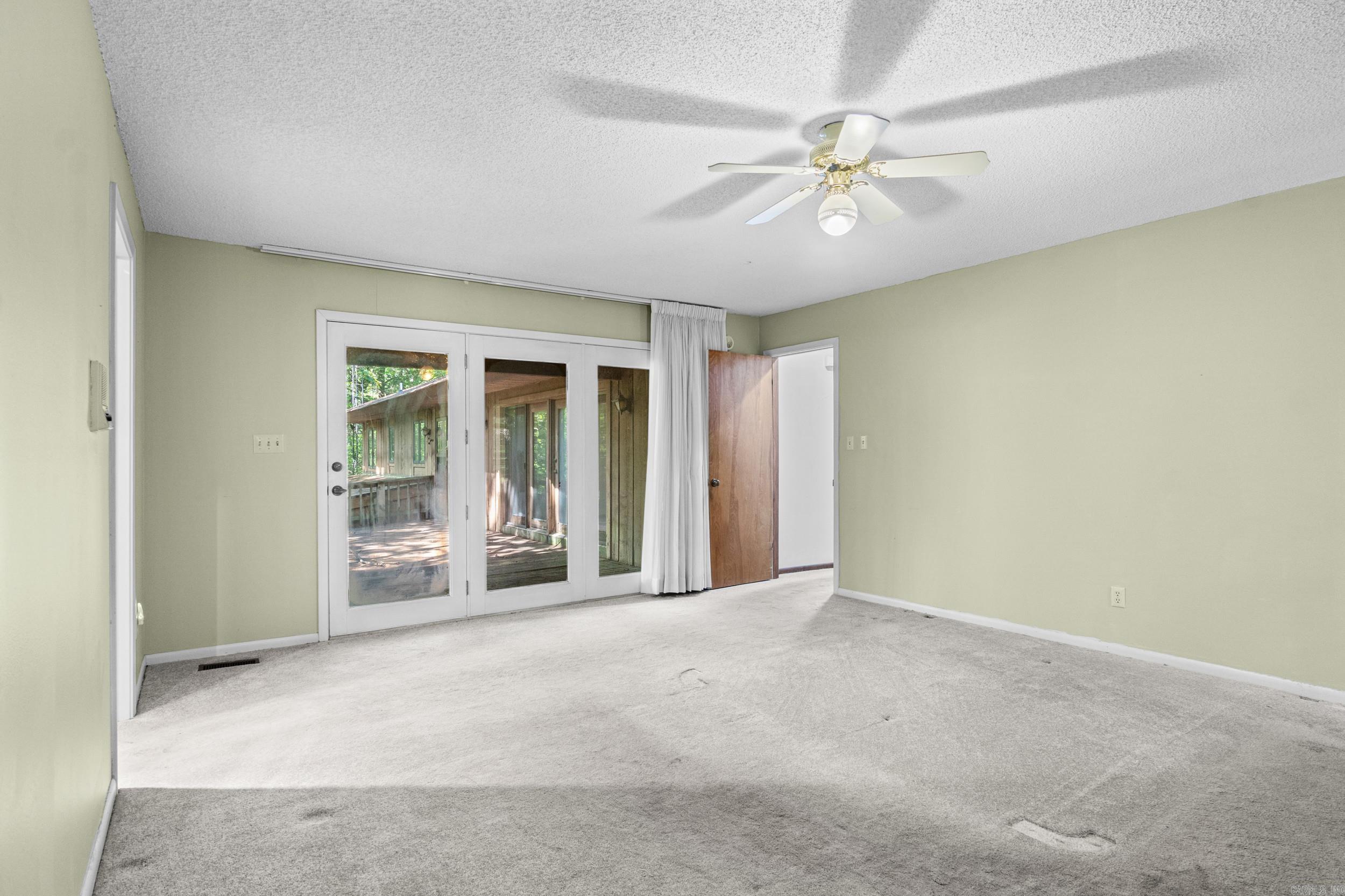 2 Baywood Drive Property Photo 11