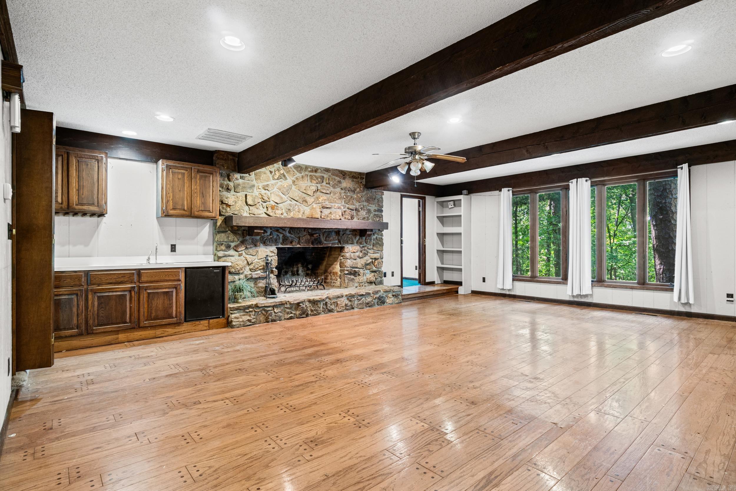 2 Baywood Drive Property Photo 23