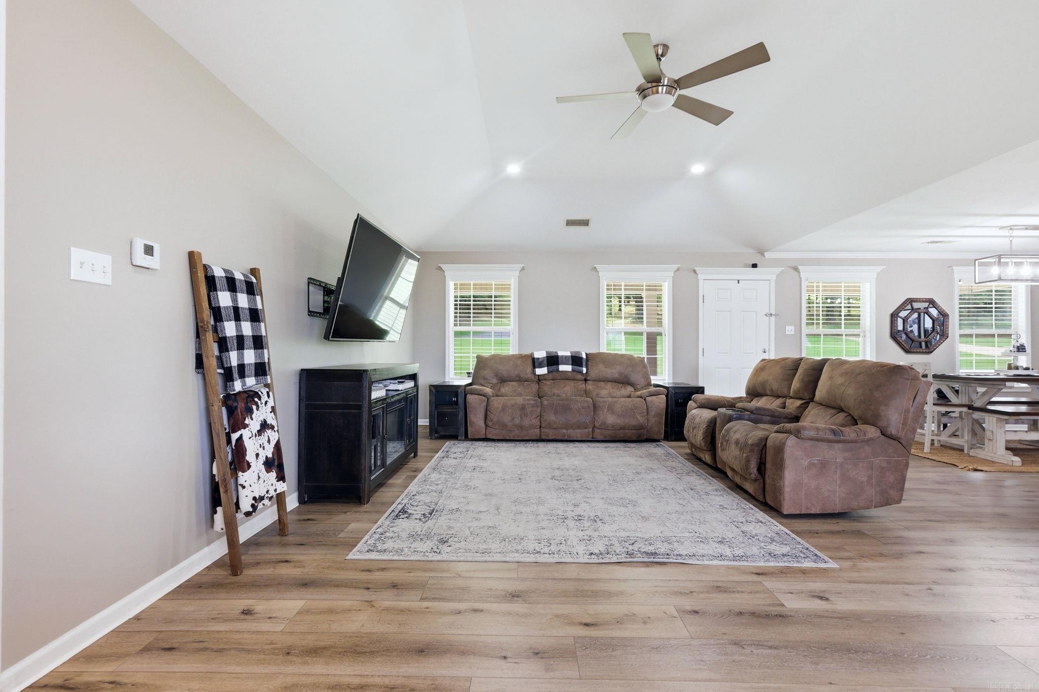 609 Swinging Bridge Road Property Photo 14