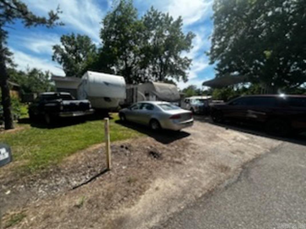 123 Dorris Lane Property Photo 8