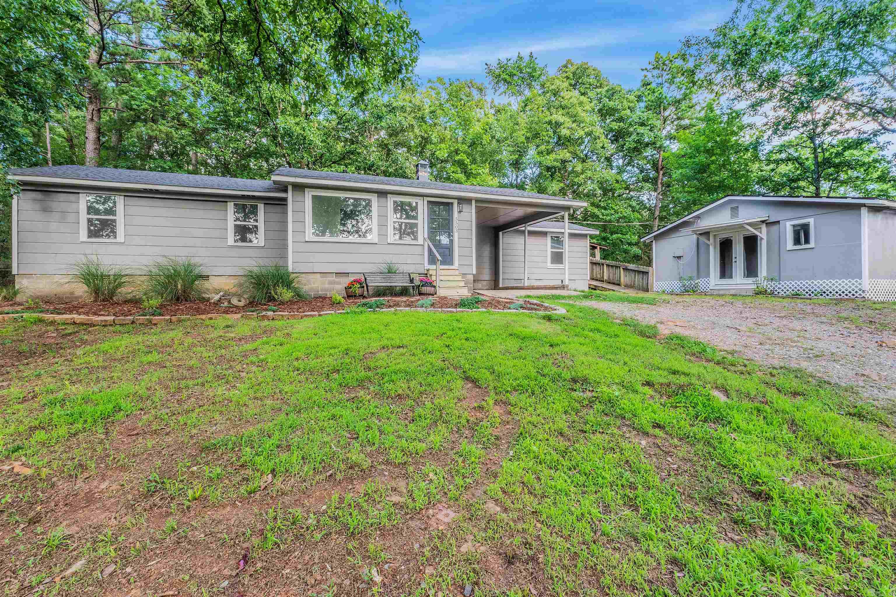 5503 Irish Lane Property Photo 1