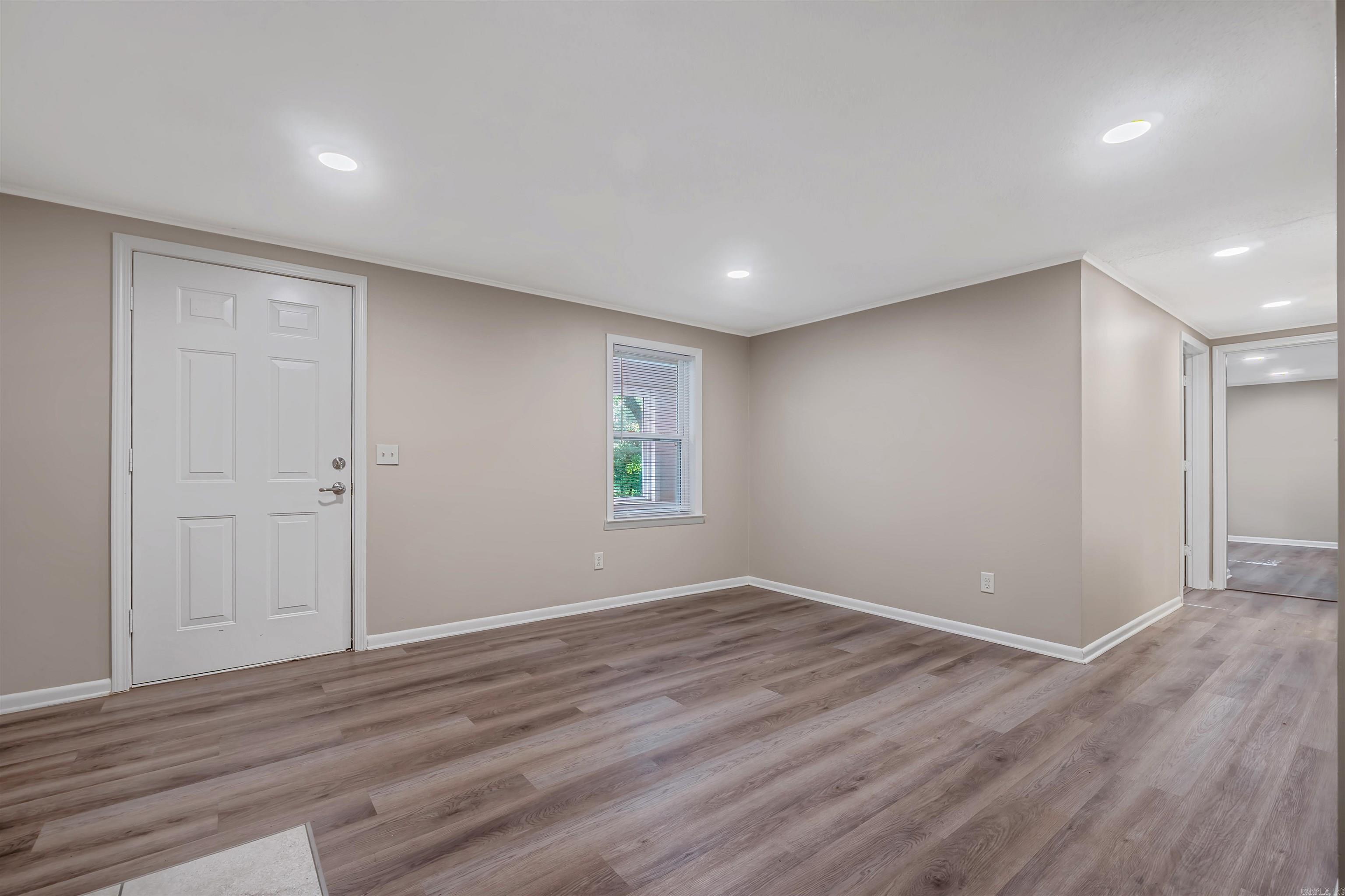 5503 Irish Lane Property Photo 8
