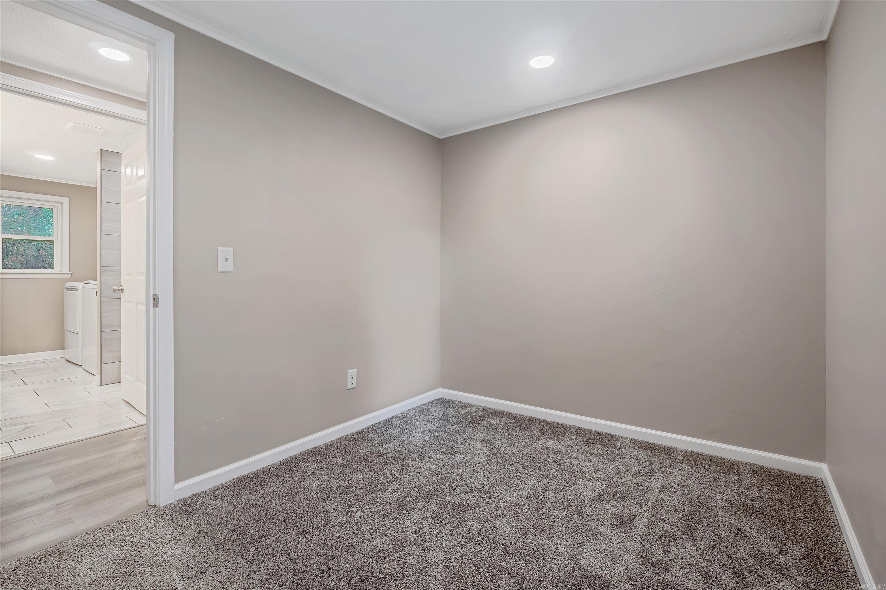 5503 Irish Lane Property Photo 24