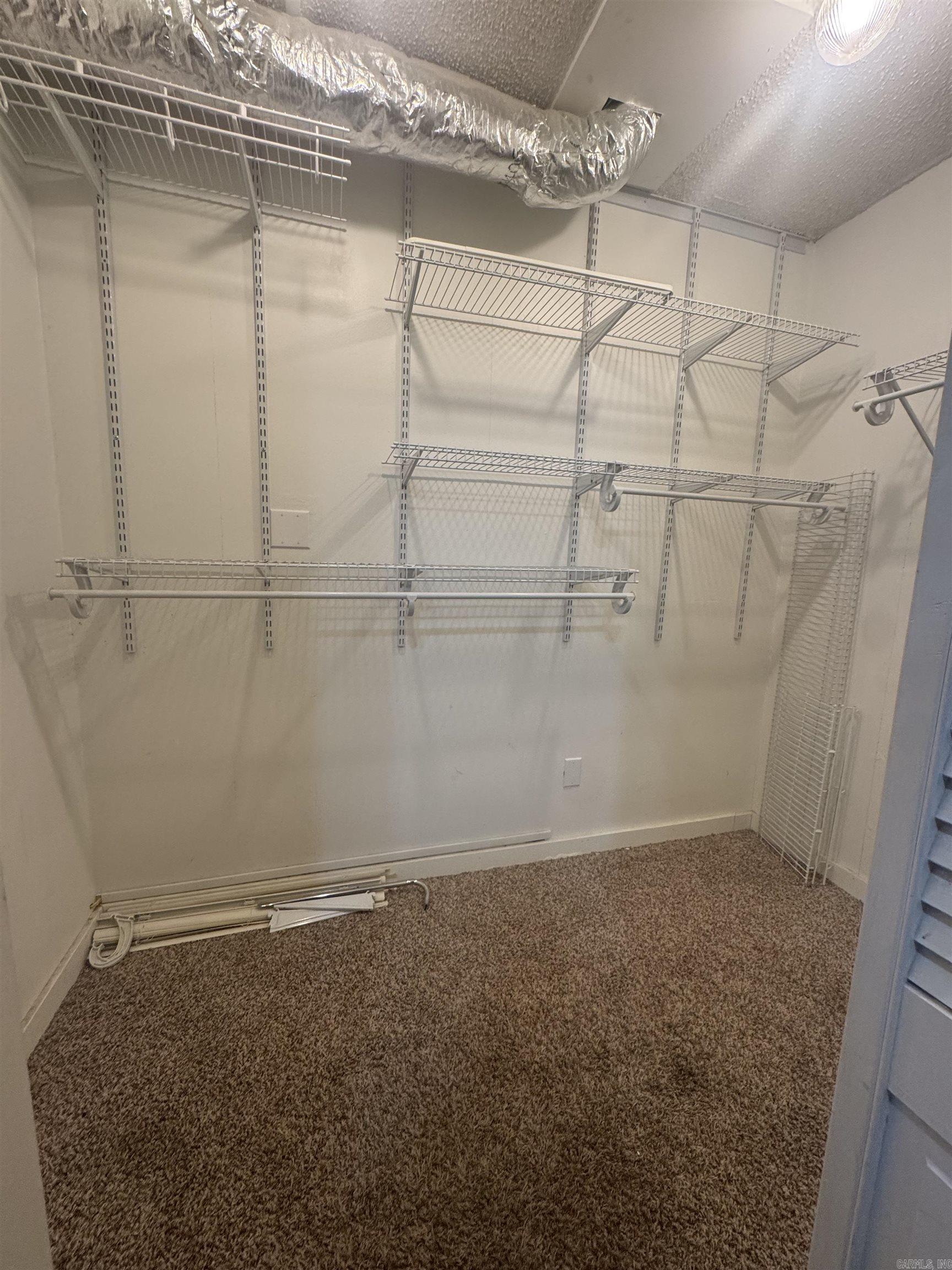 9301 Zuber Property Photo 20
