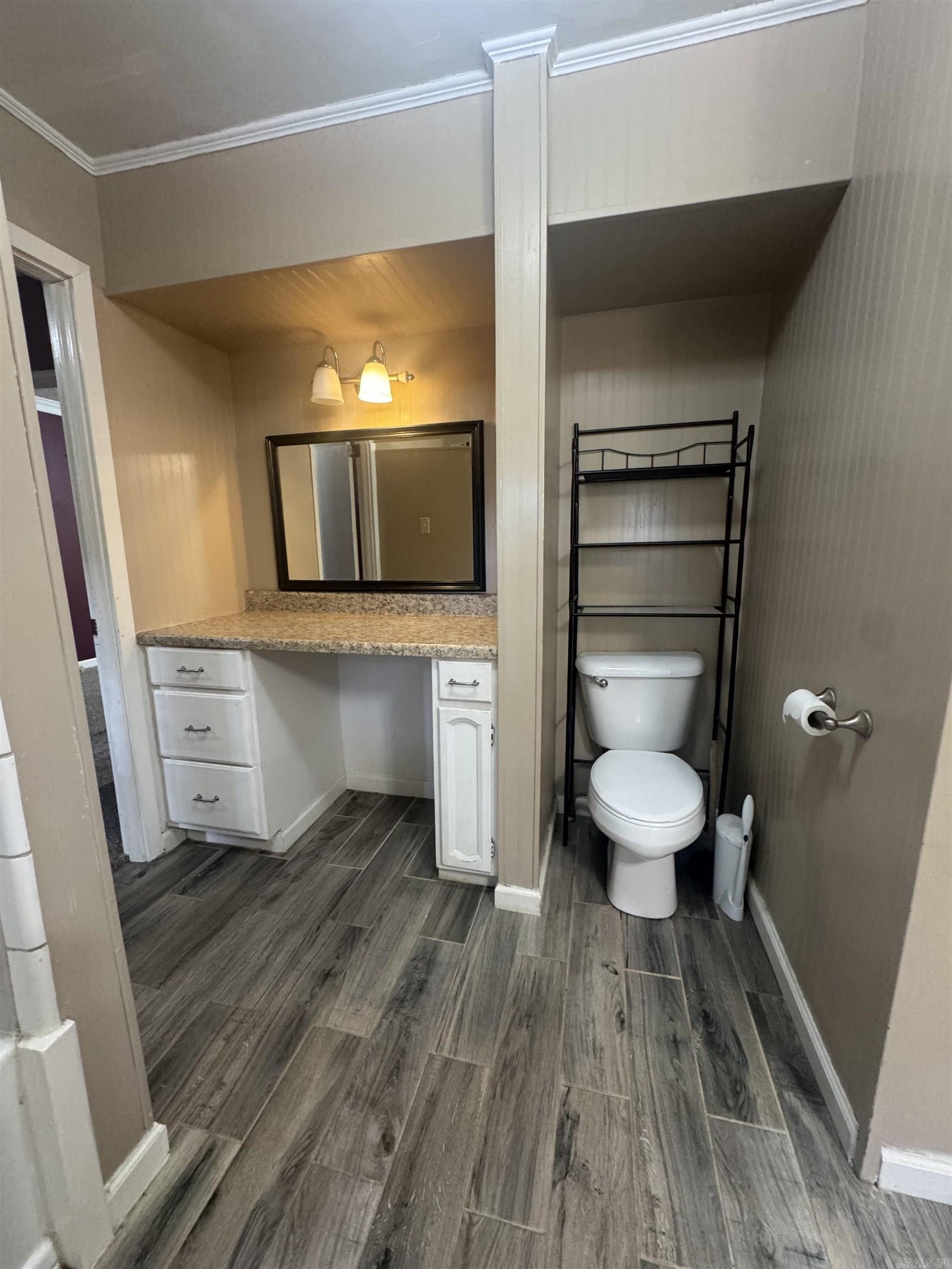 9301 Zuber Property Photo 22