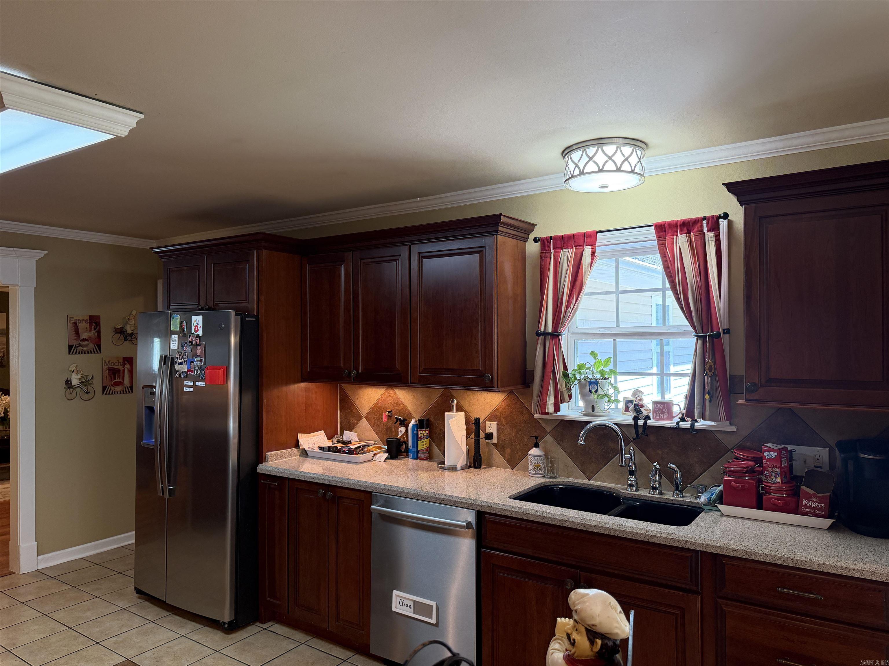 7711 Highway 54 Property Photo 14