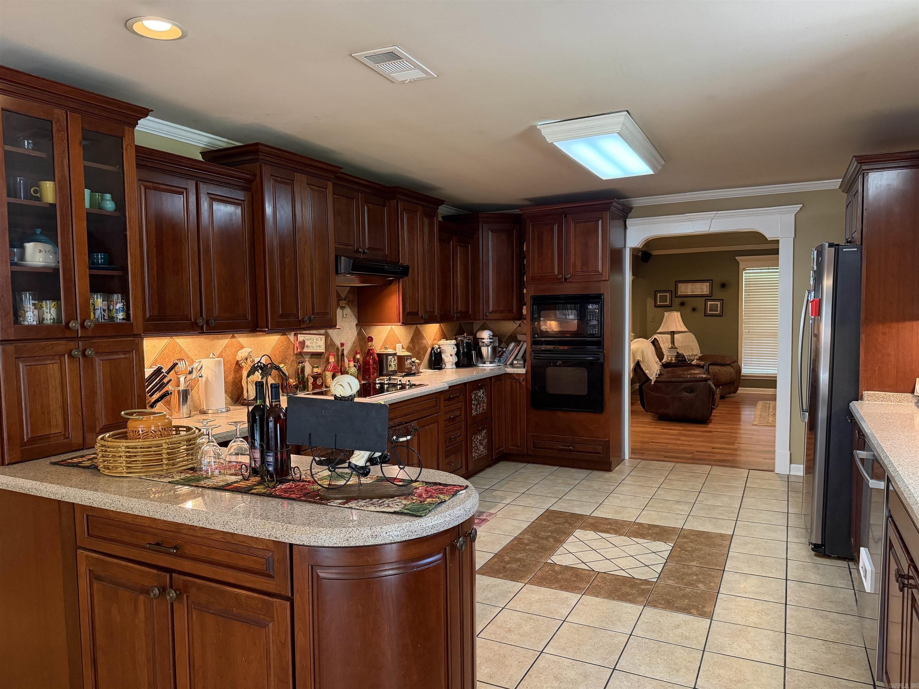 7711 Highway 54 Property Photo 15