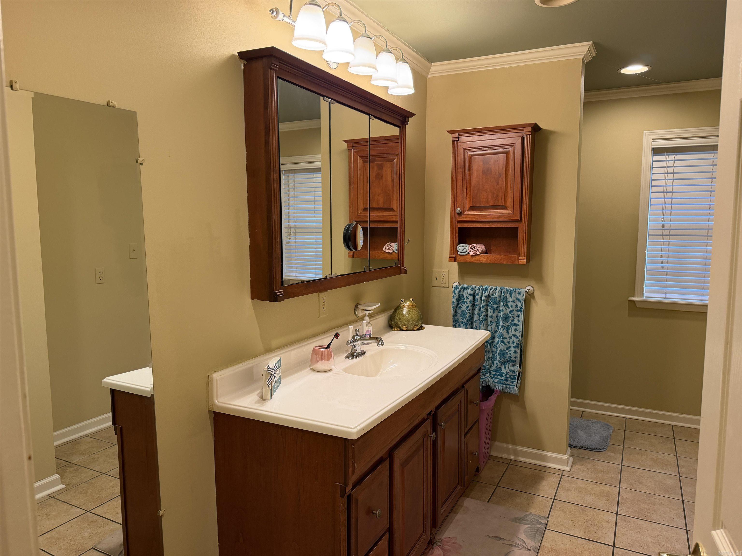 7711 Highway 54 Property Photo 33