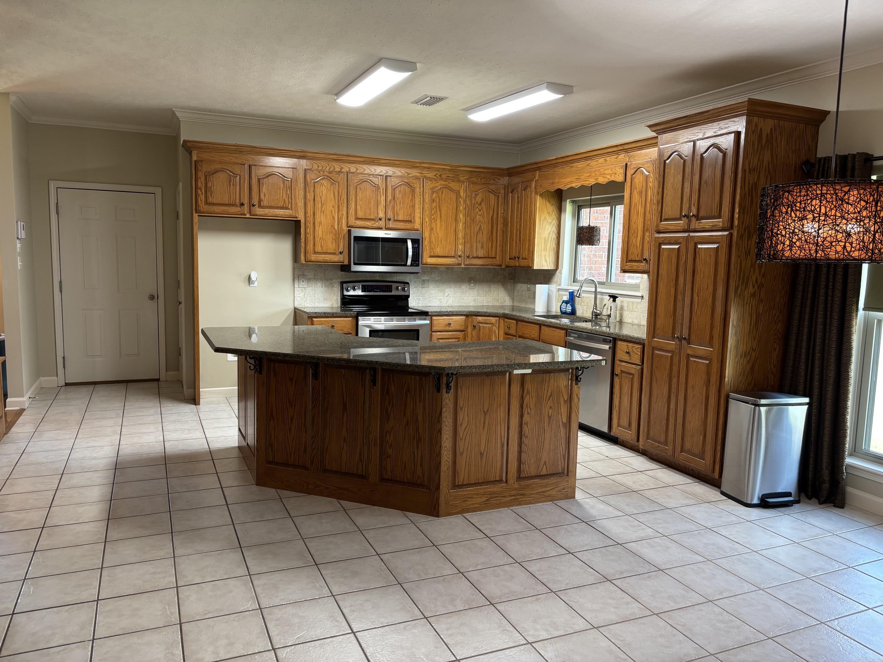 3715 Mcconnell Drive Property Photo 14