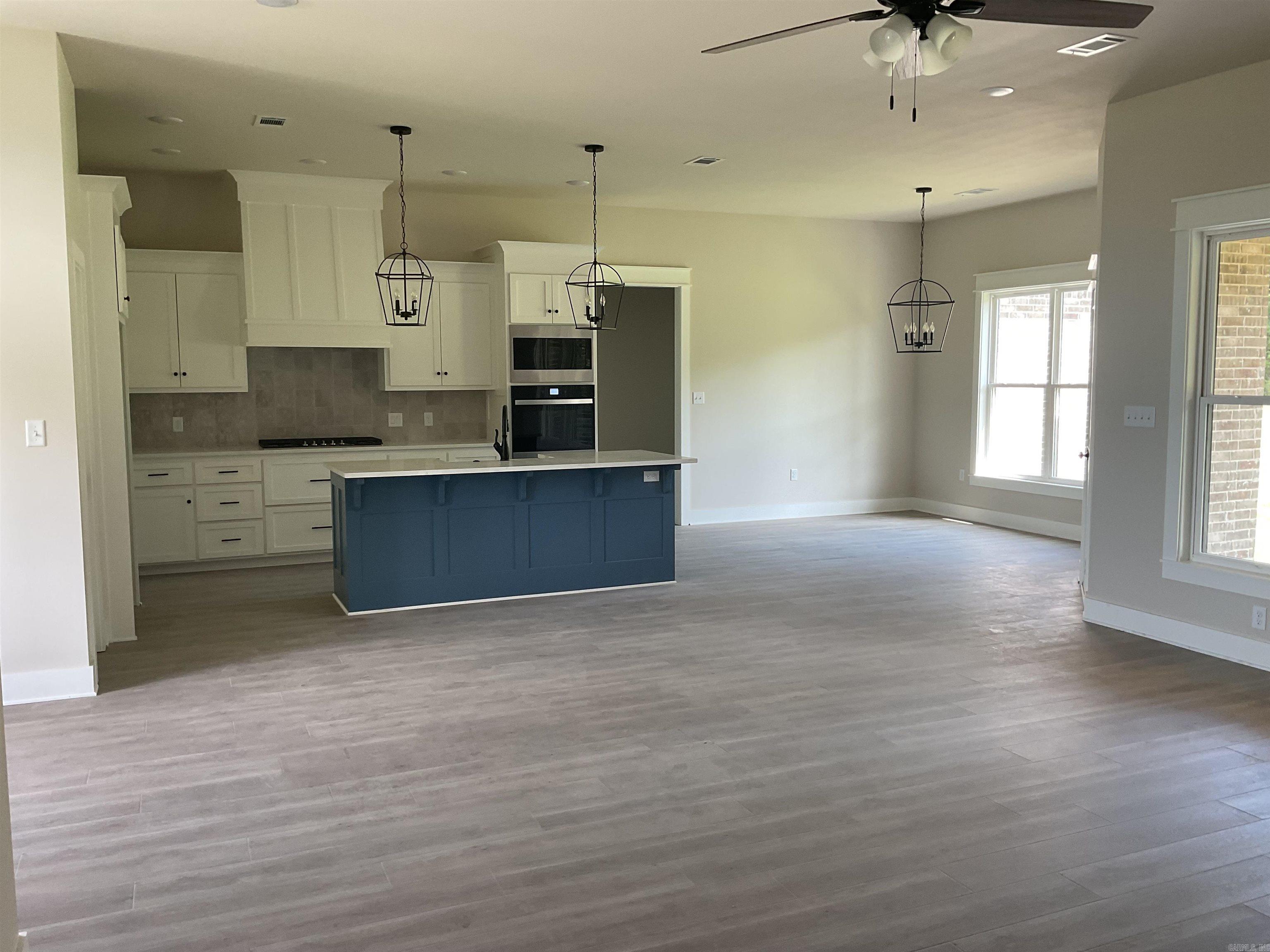 65 Emerald Lane Property Photo 16