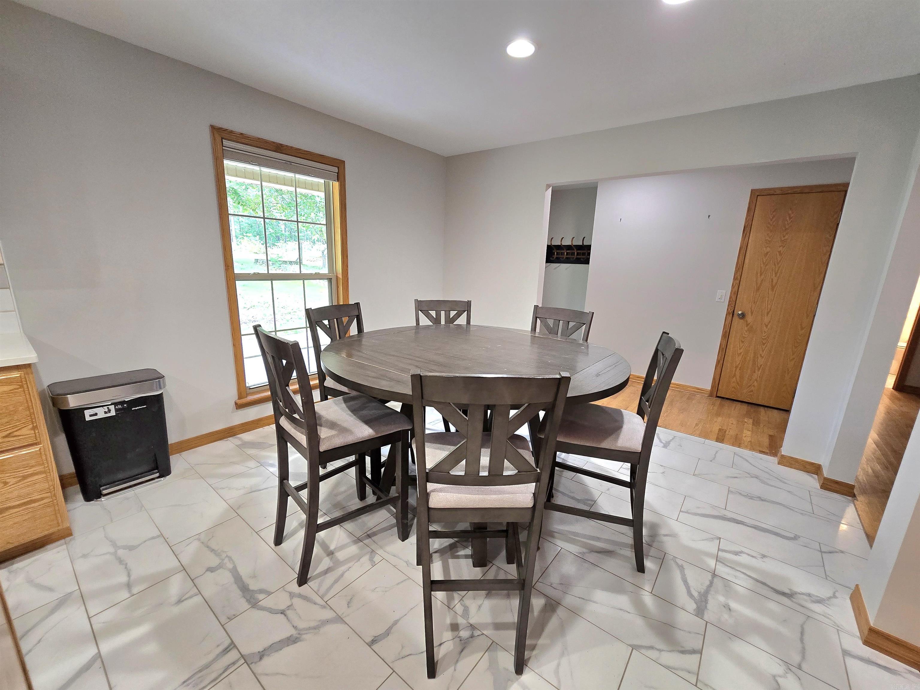 128 Cherokee Ridge Trail Property Photo 15