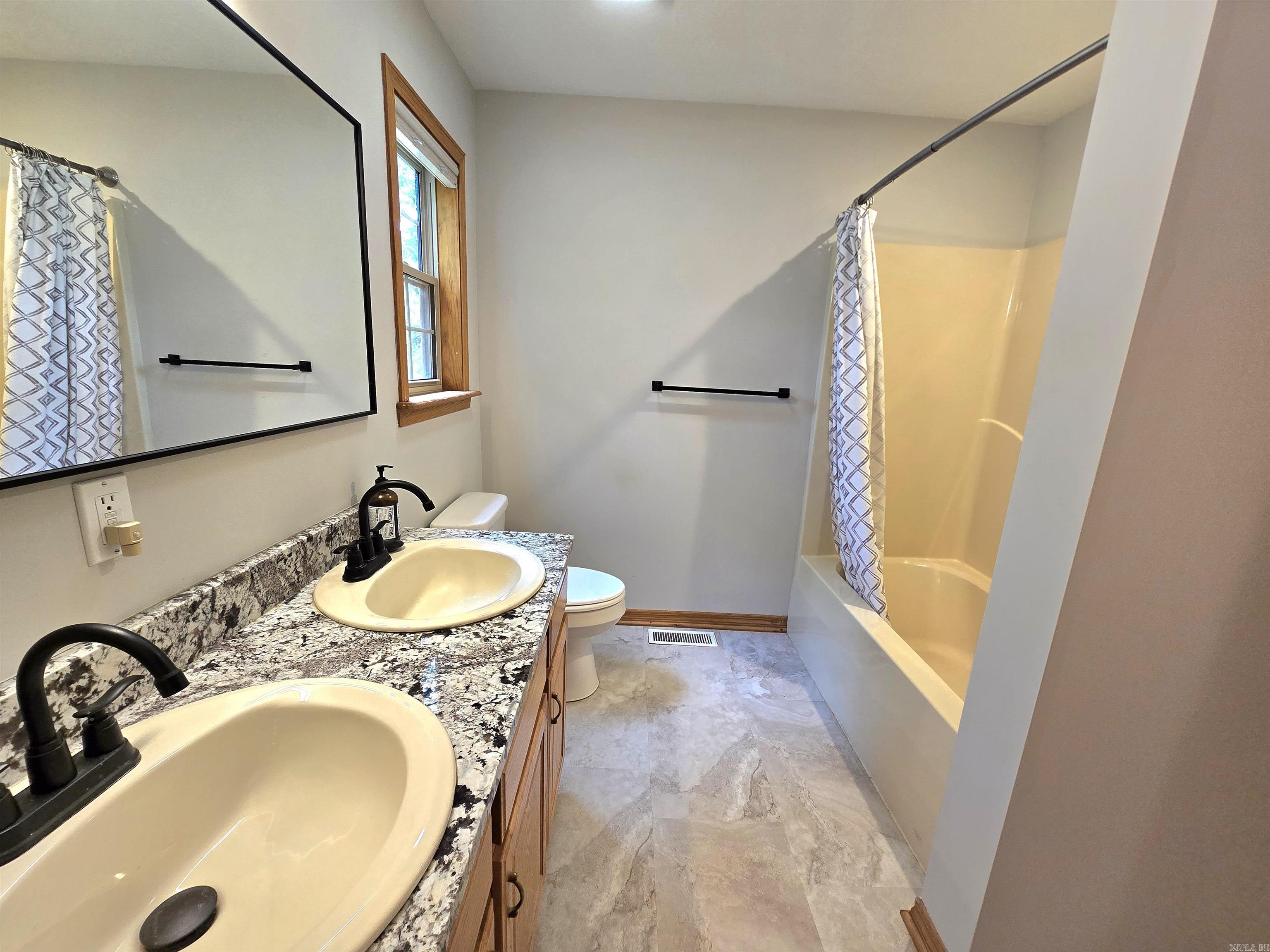 128 Cherokee Ridge Trail Property Photo 19