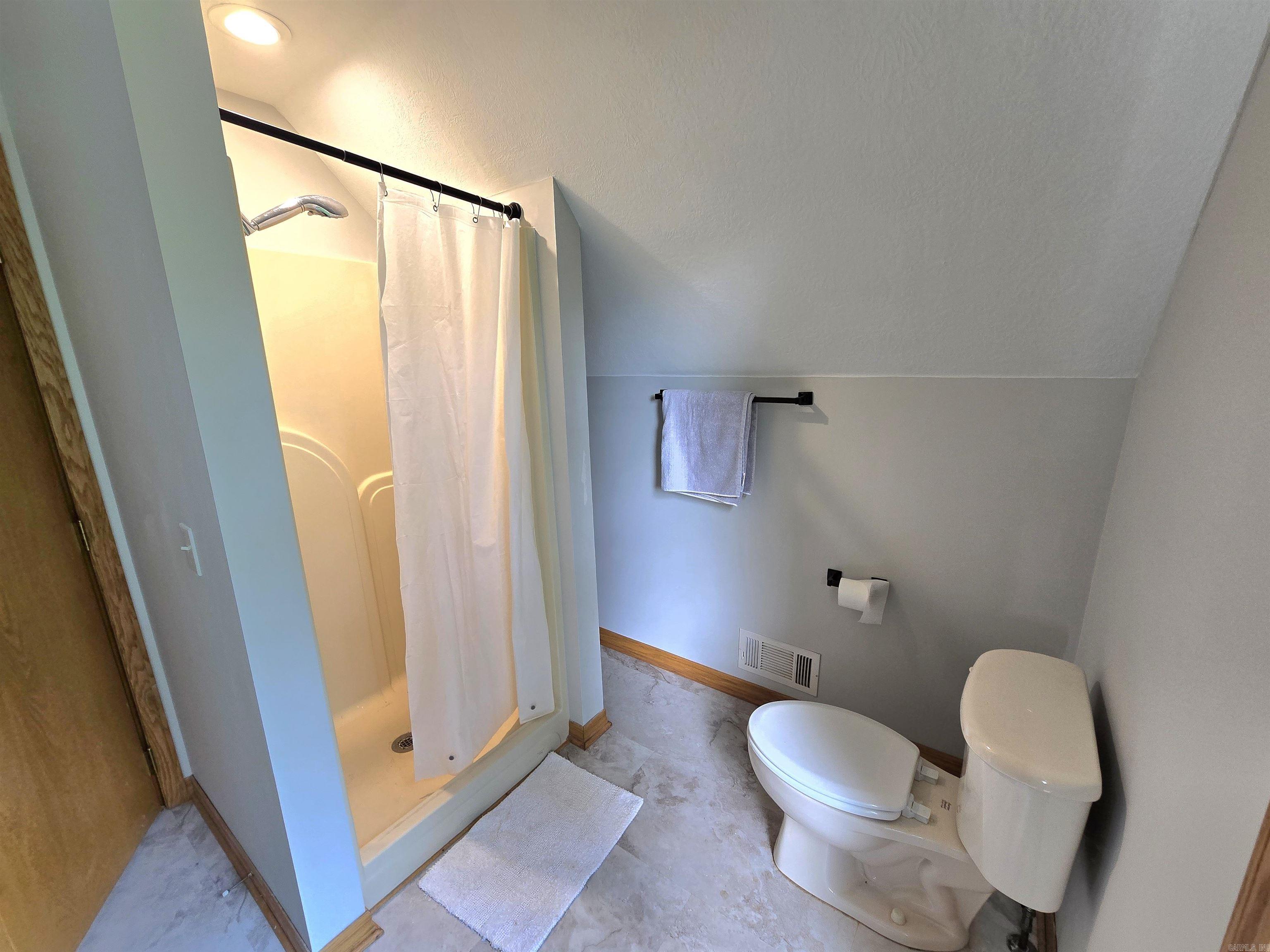 128 Cherokee Ridge Trail Property Photo 27