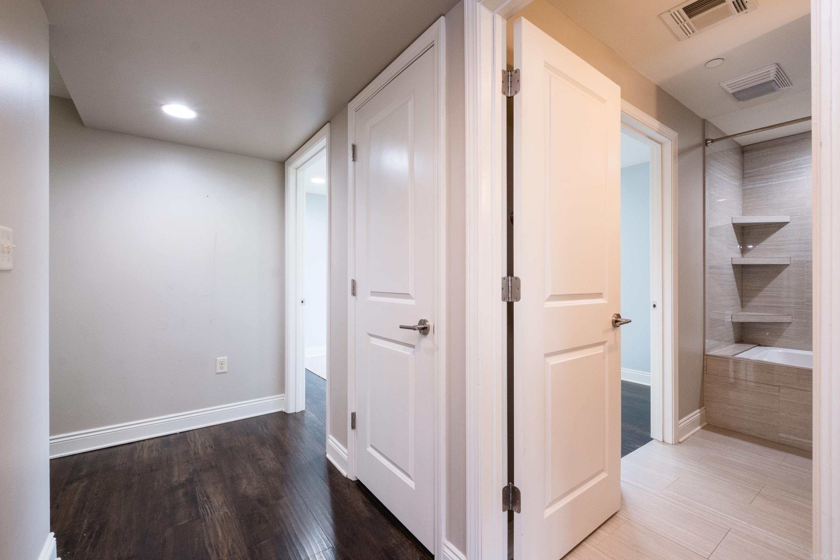 3700 Old Cantrell Rd. #301 301 Property Photo 11