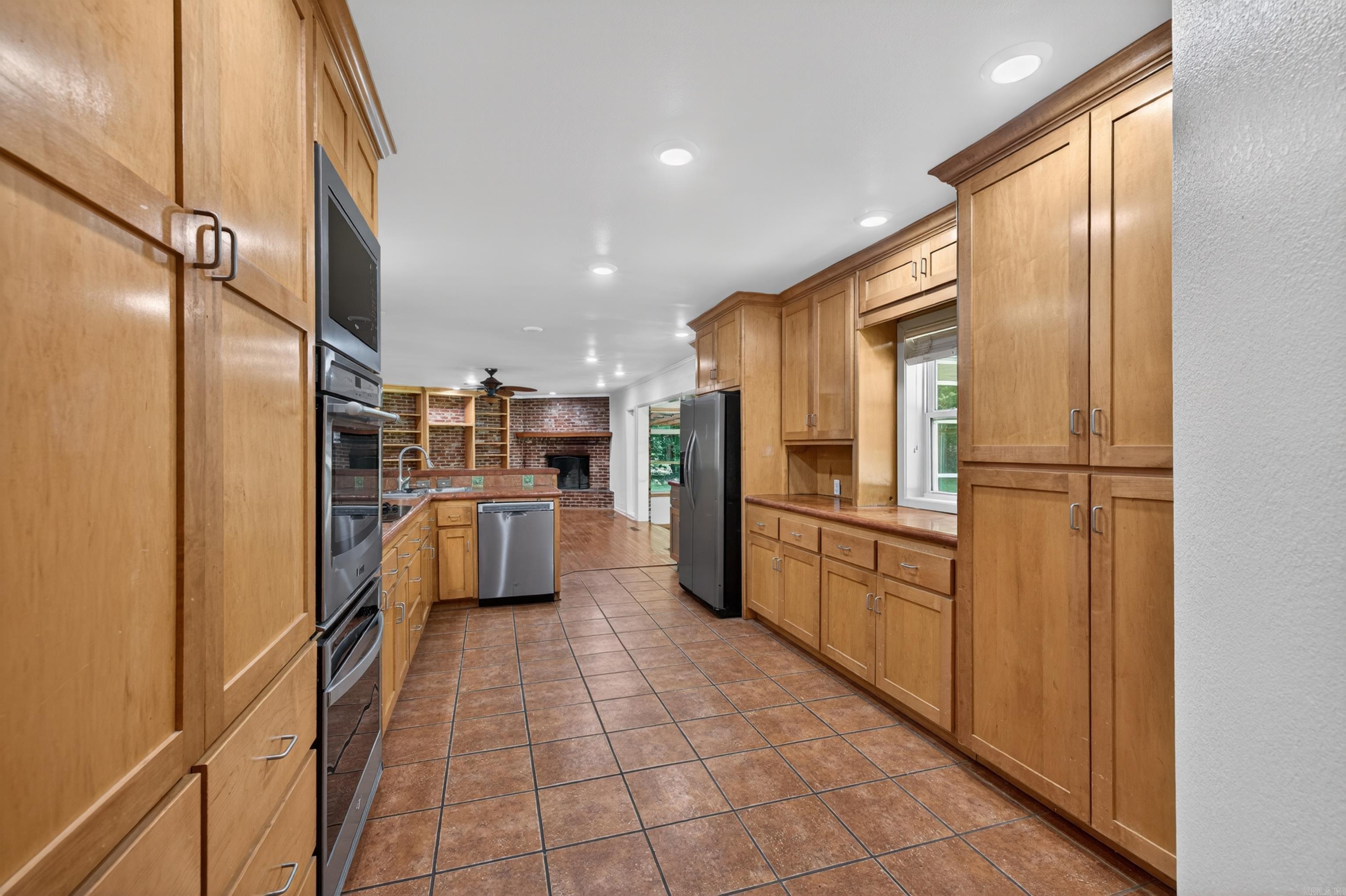 866 N 12th Street Property Photo 16