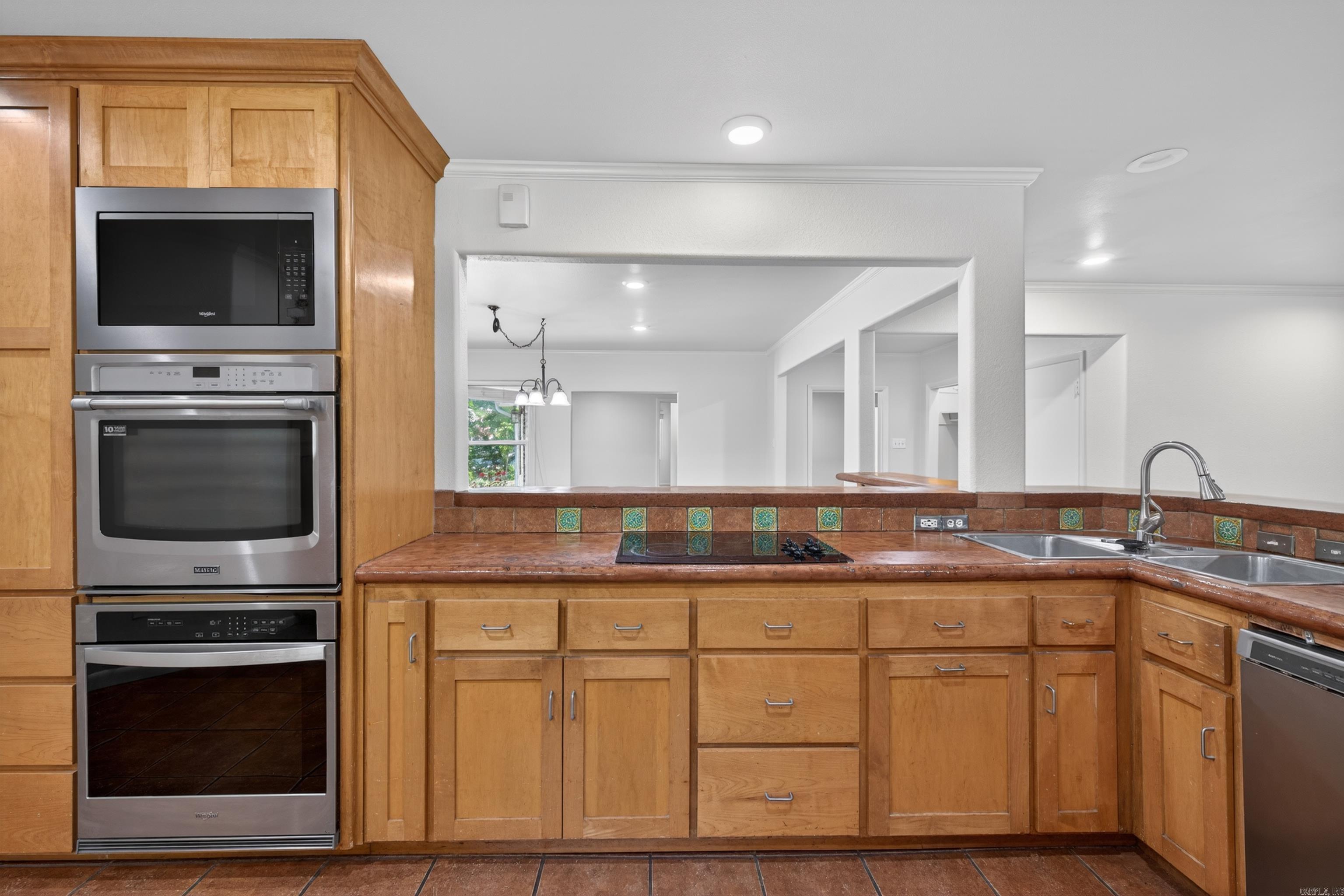 866 N 12th Street Property Photo 19