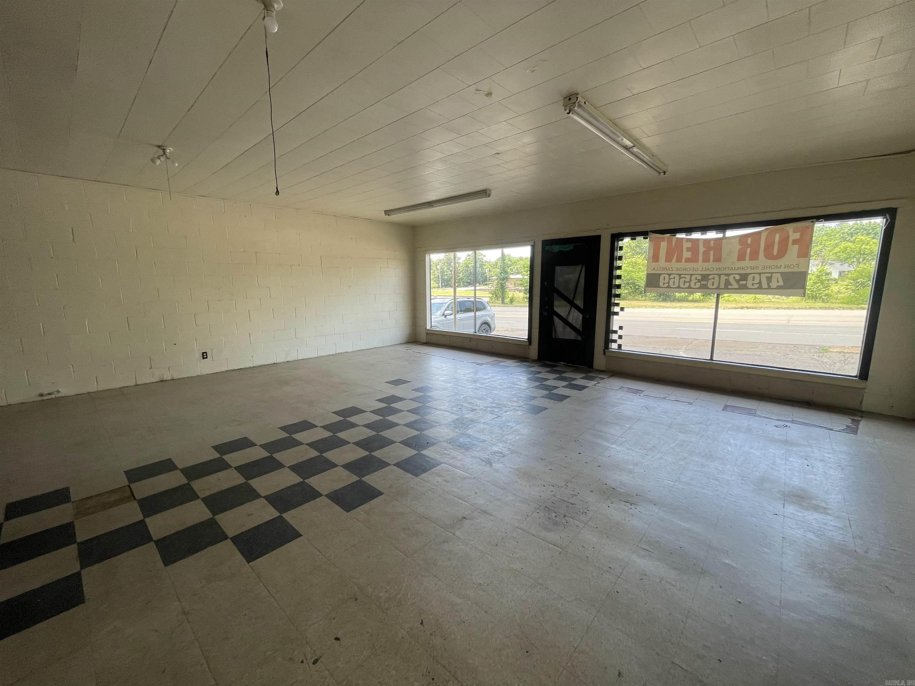 812 Highway 71 South Property Photo 7