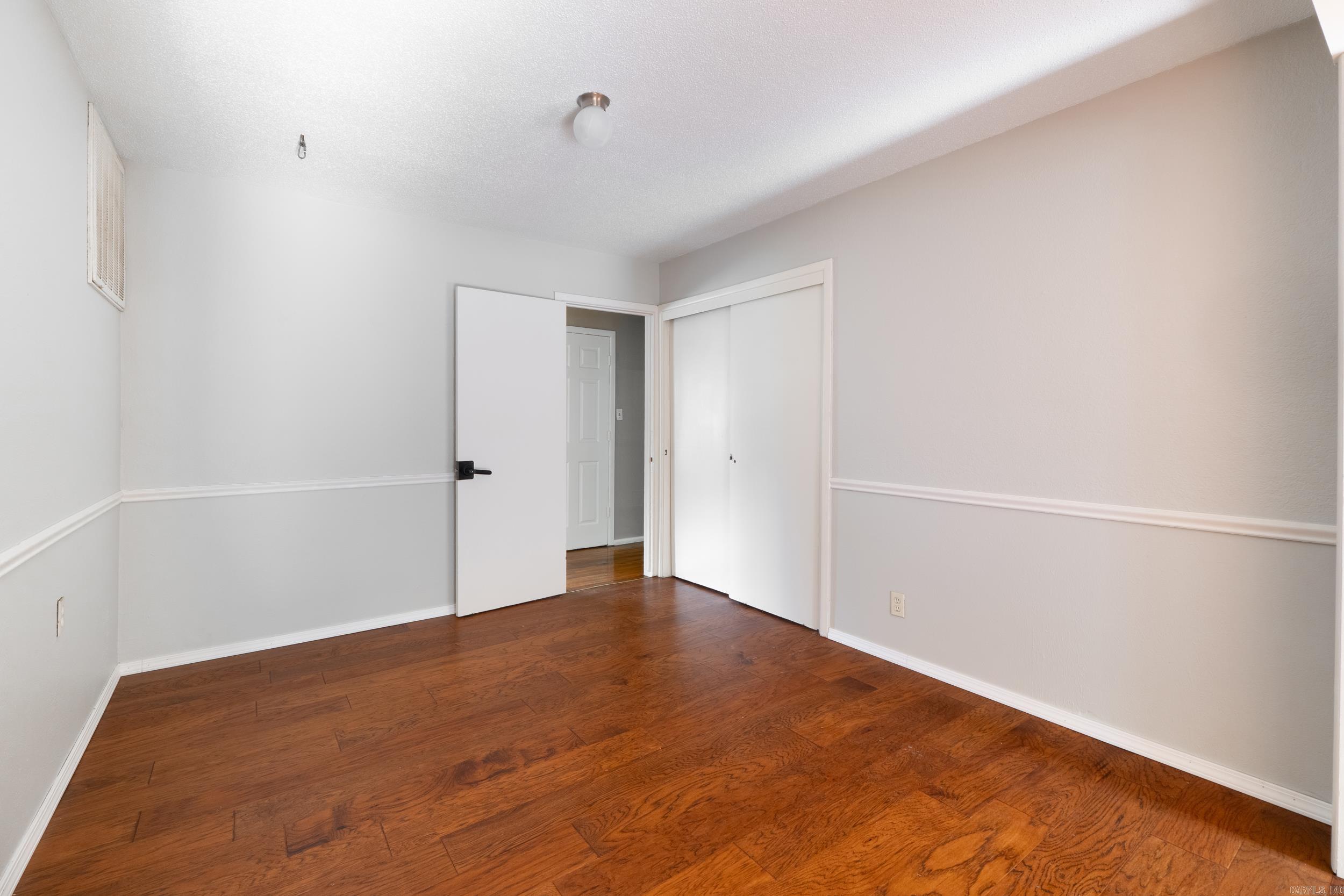 1209 N 3rd St Property Photo 5