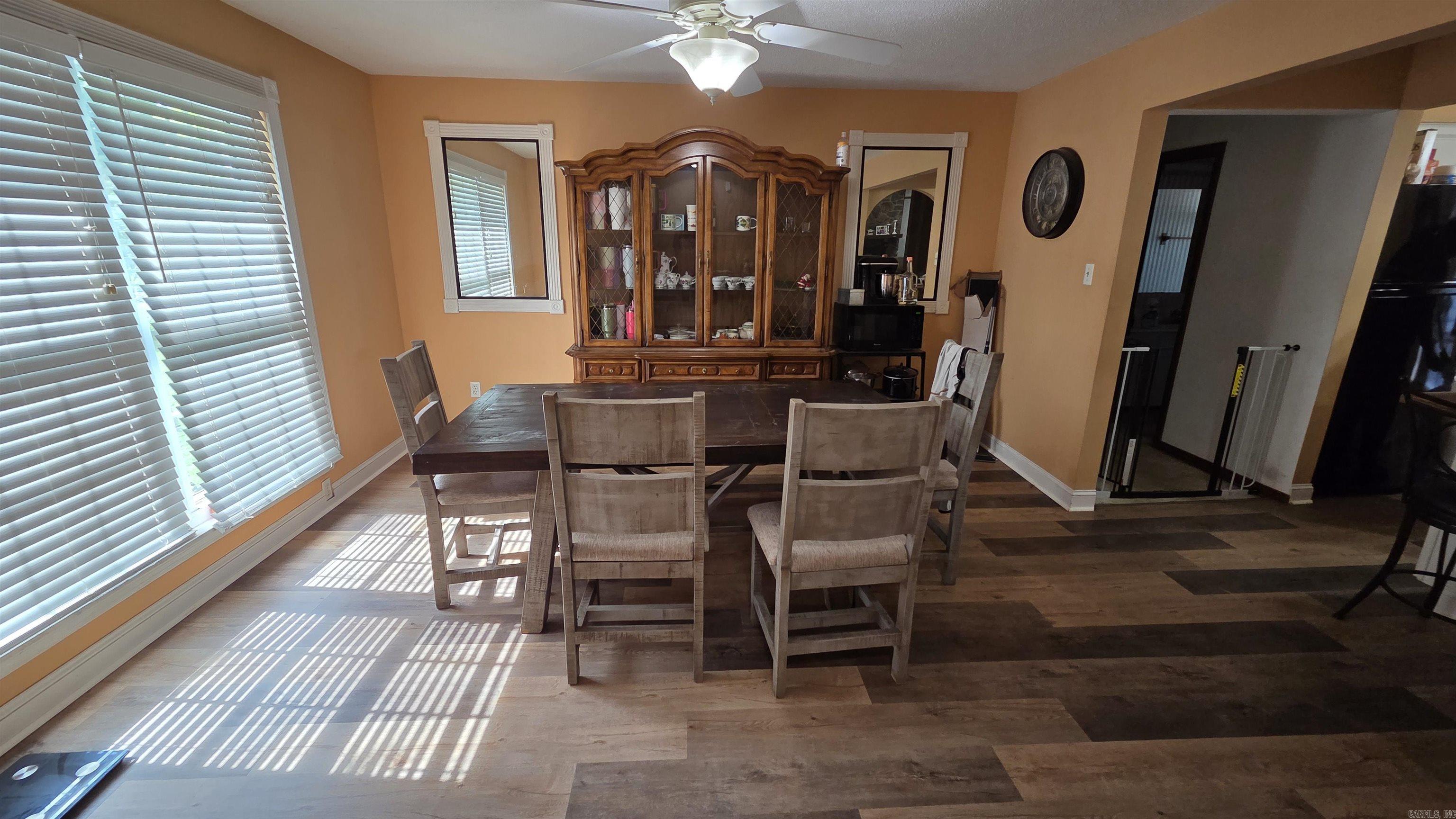 109 Concord Circle Property Photo 3
