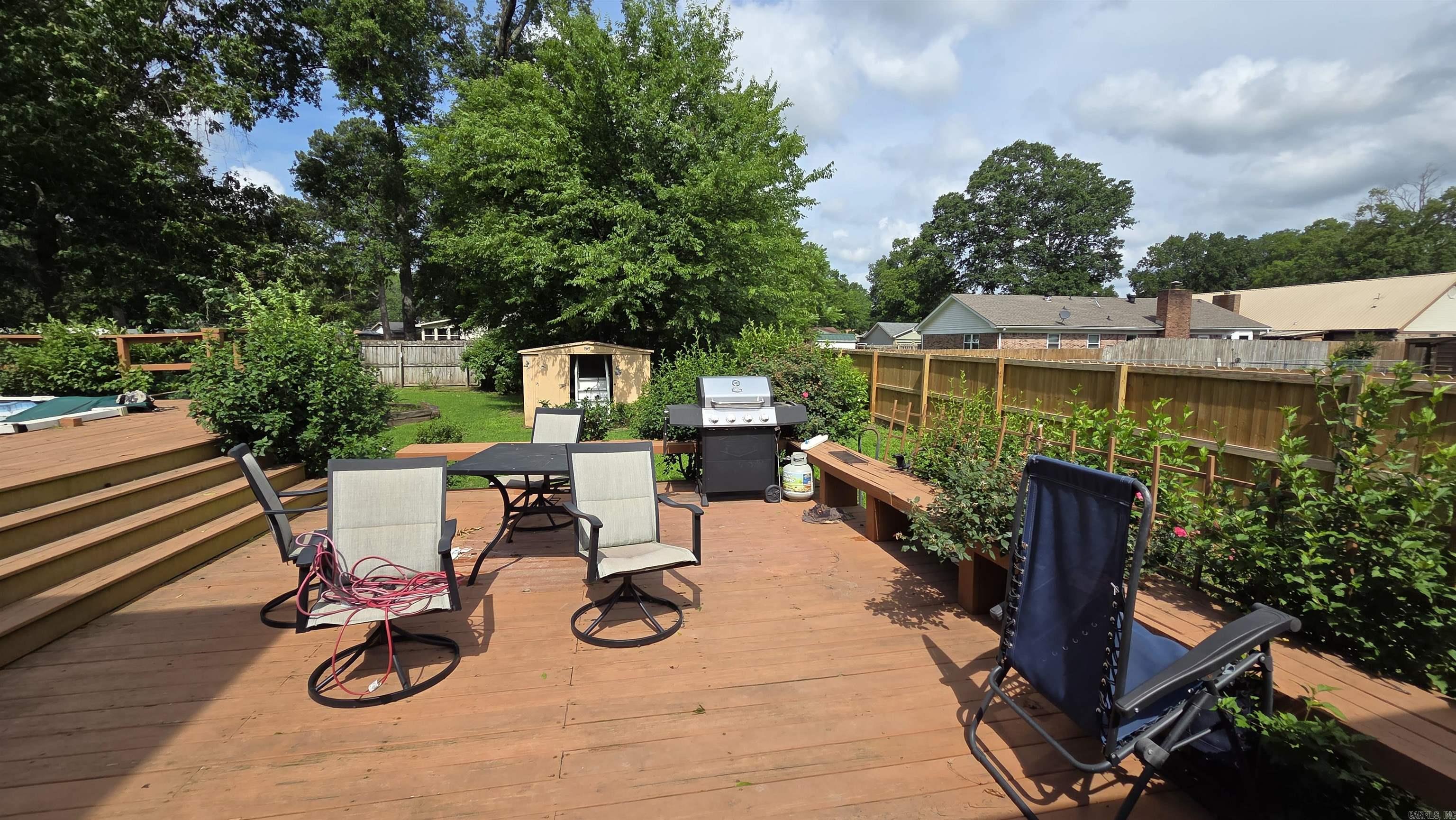 109 Concord Circle Property Photo 28