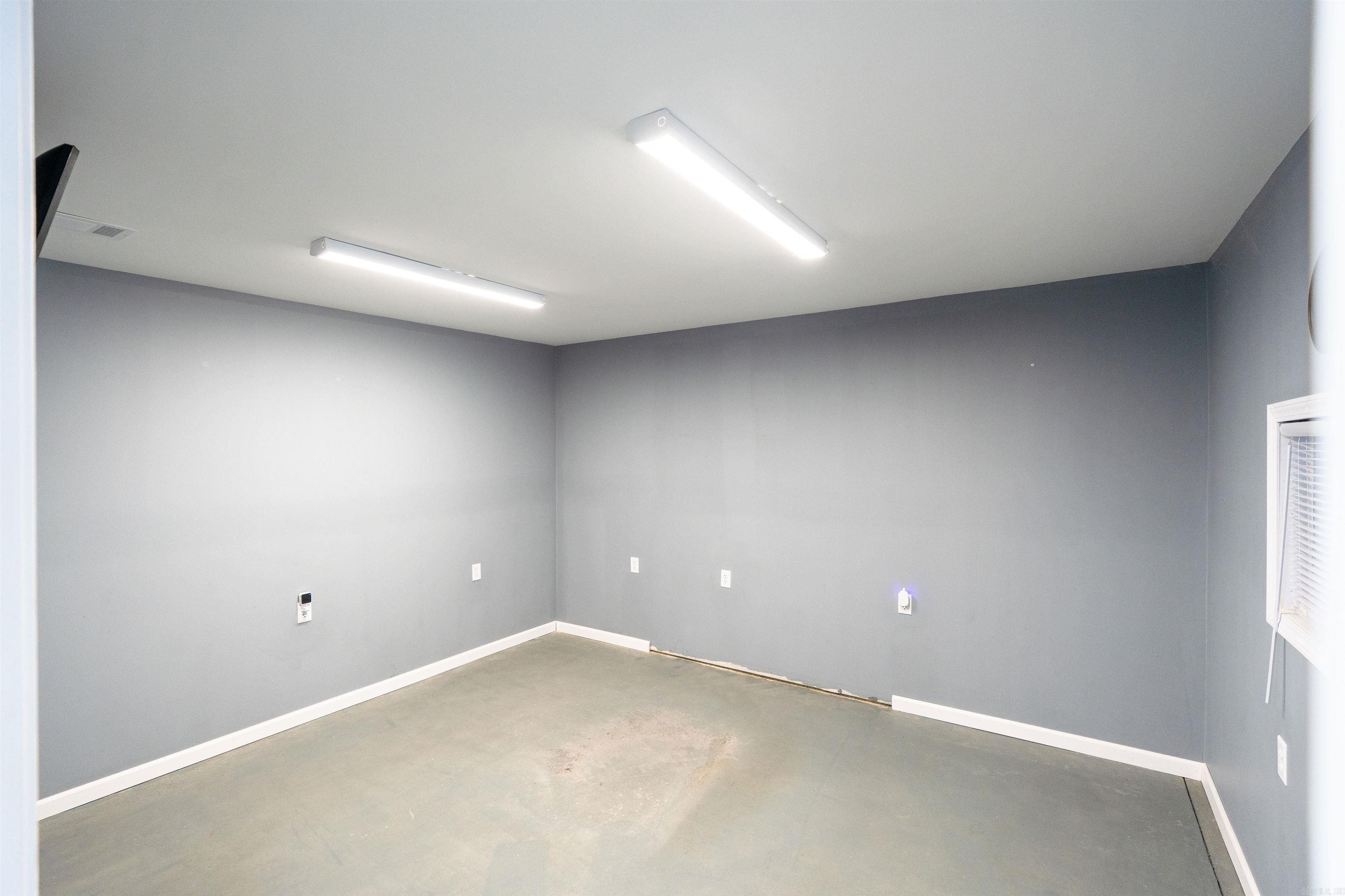 119 Gemar Property Photo 8