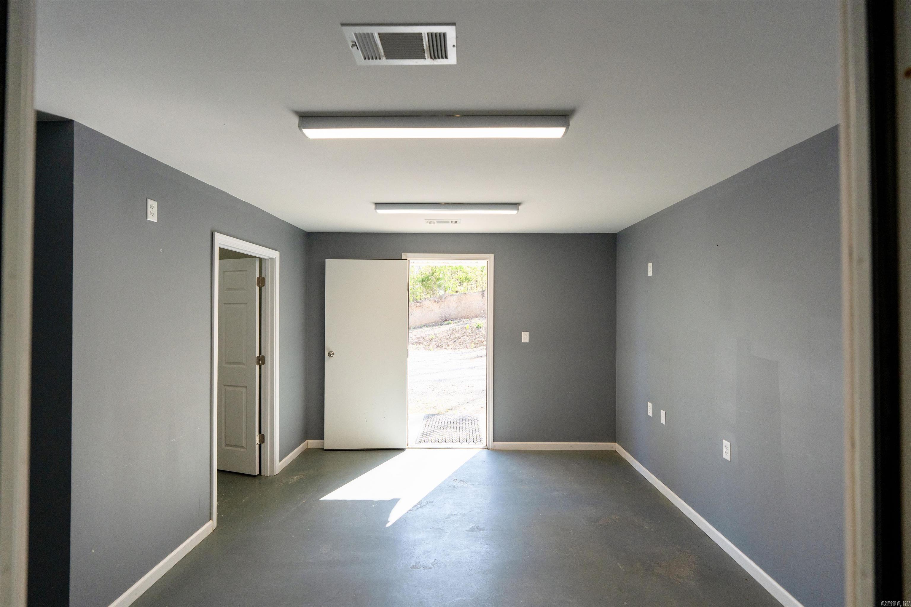 119 Gemar Property Photo 12