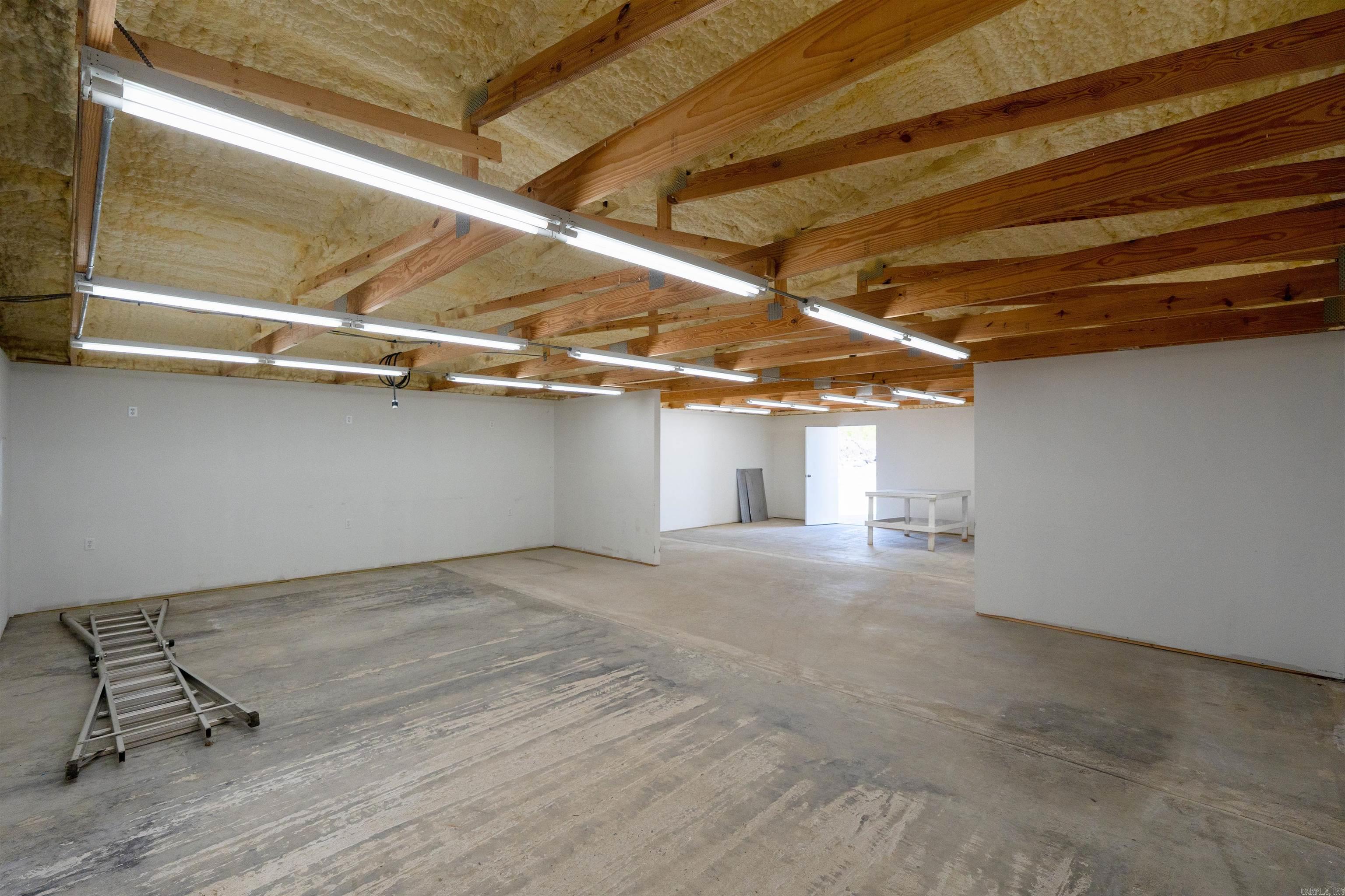 119 Gemar Property Photo 15