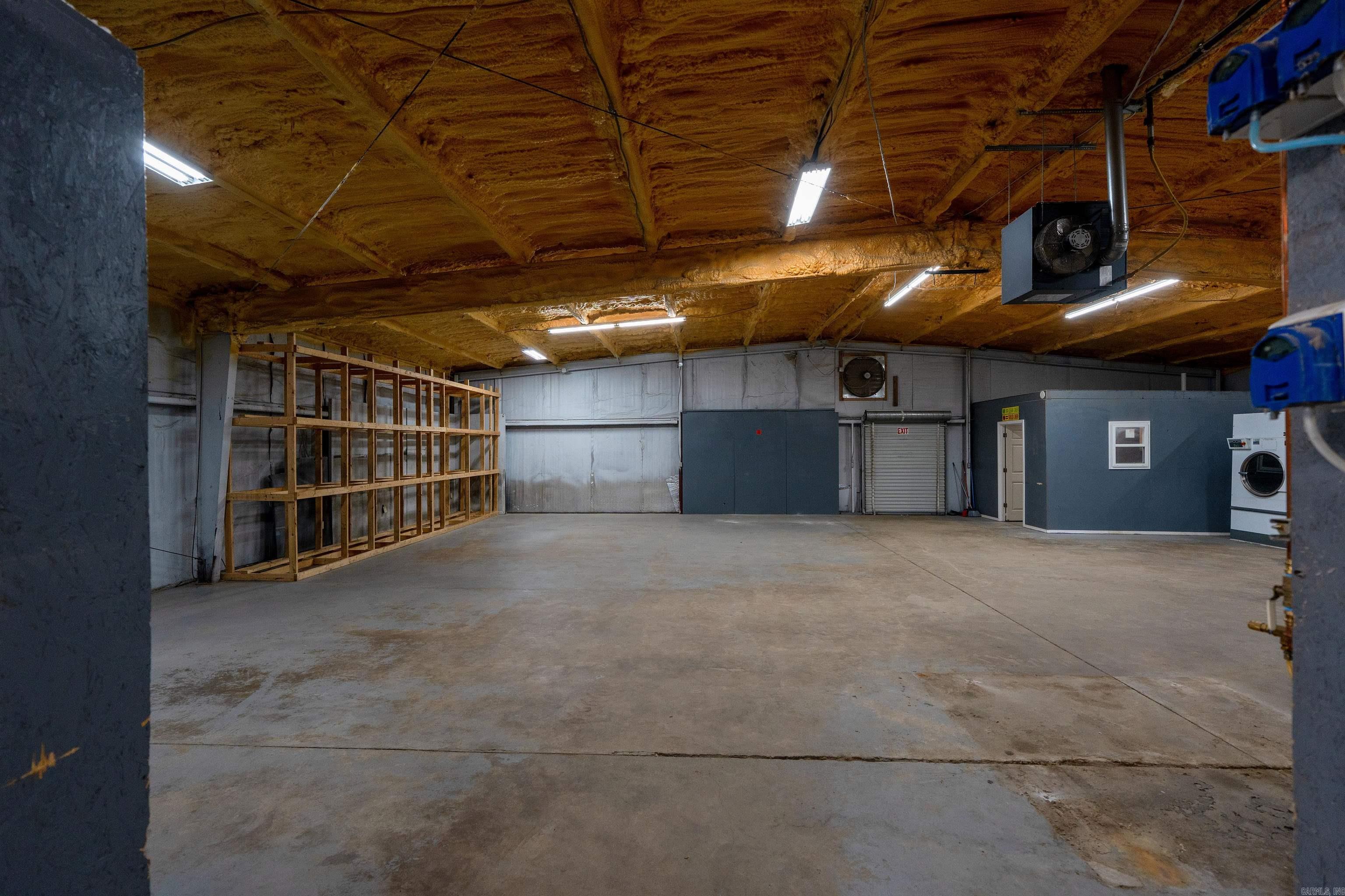 119 Gemar Property Photo 31