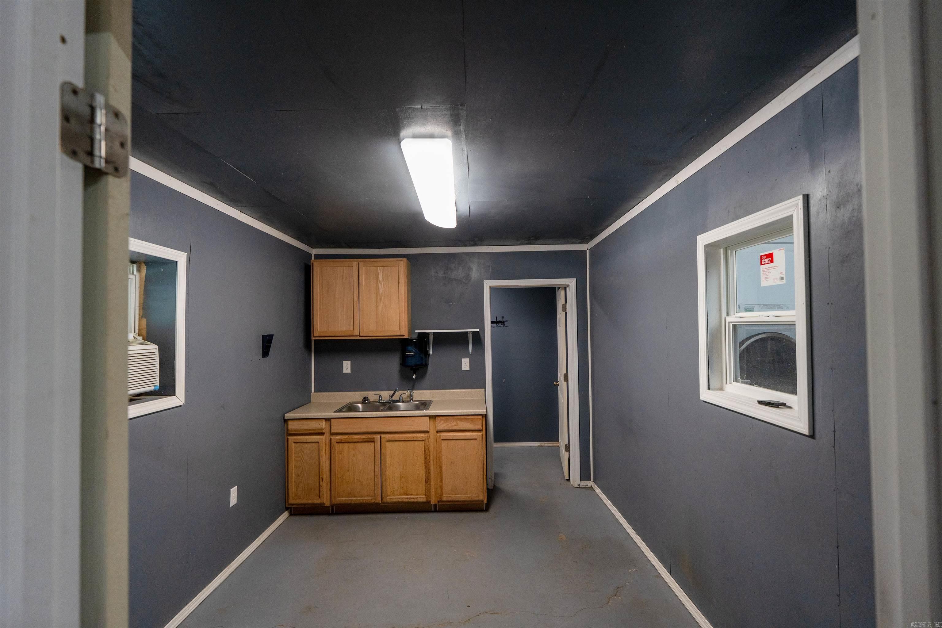 119 Gemar Property Photo 33