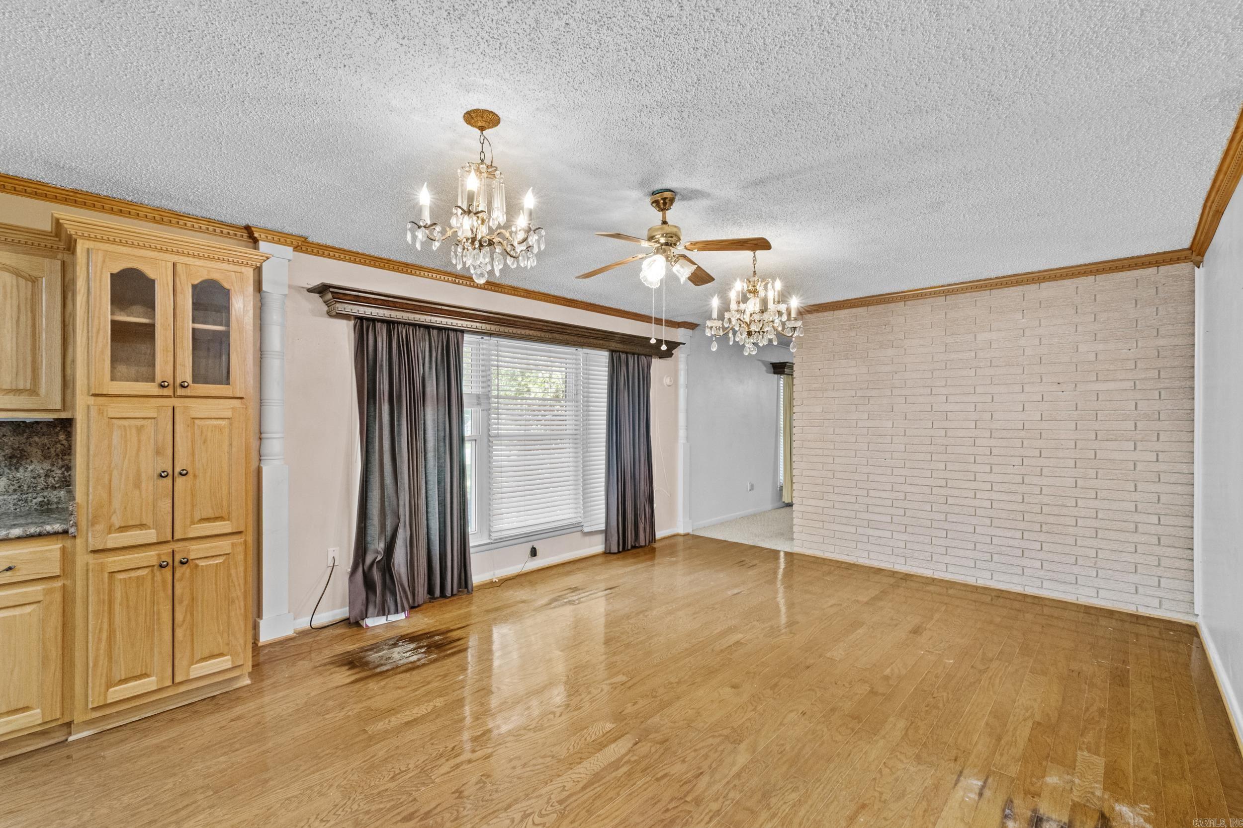 216 East Line Rd Property Photo 13
