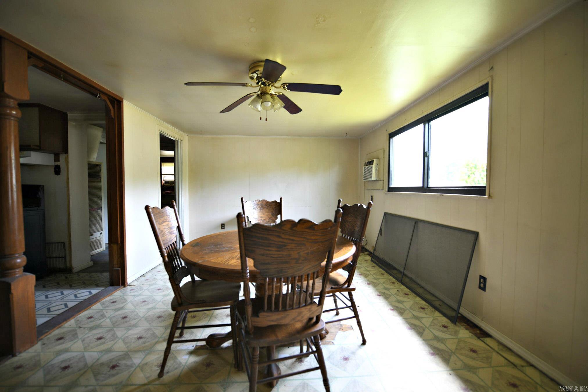 1001 Marion Ave Property Photo 11