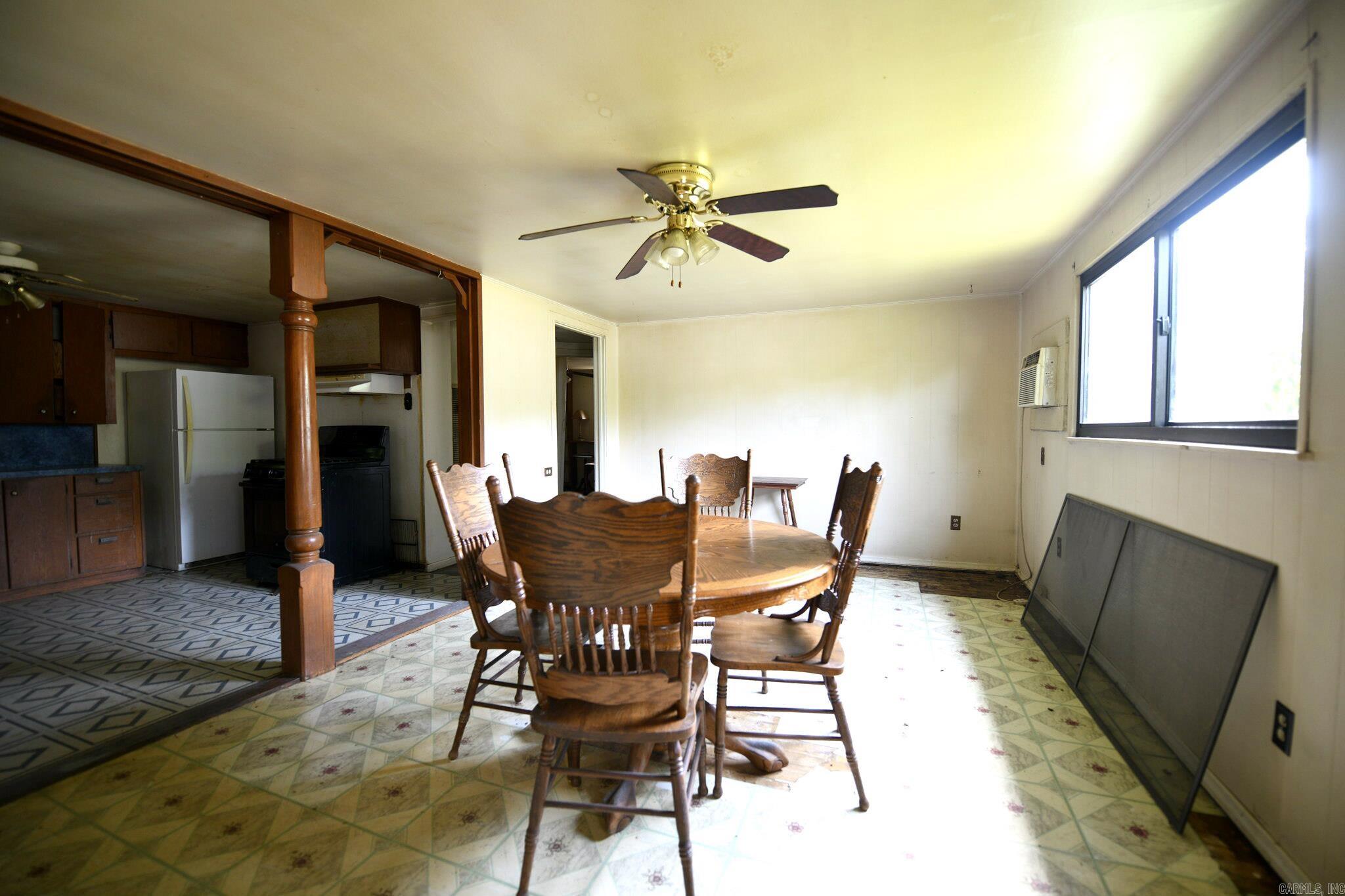 1001 Marion Ave Property Photo 12