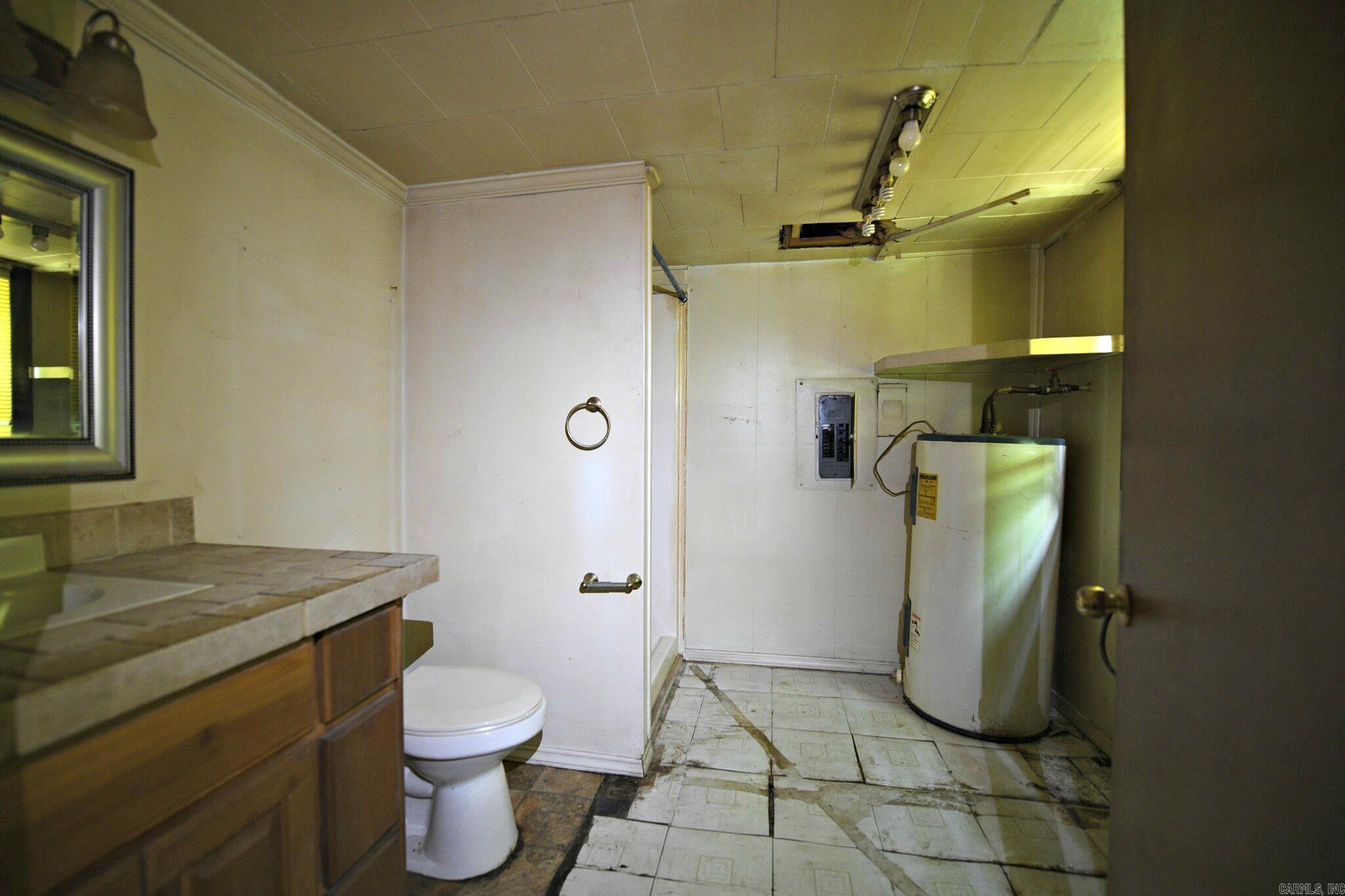1001 Marion Ave Property Photo 31