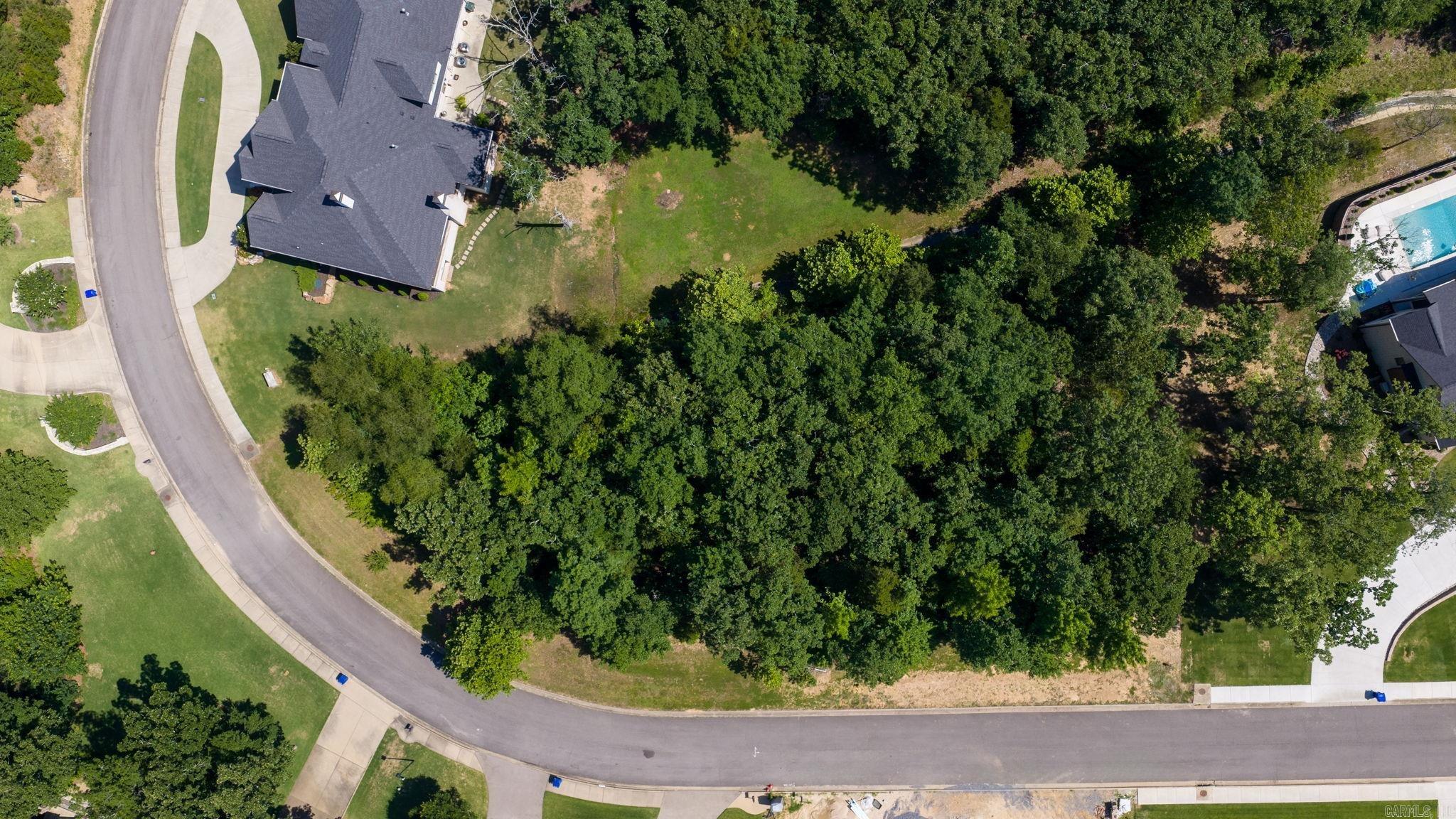 5910 Brush Creek Loop Property Photo 2