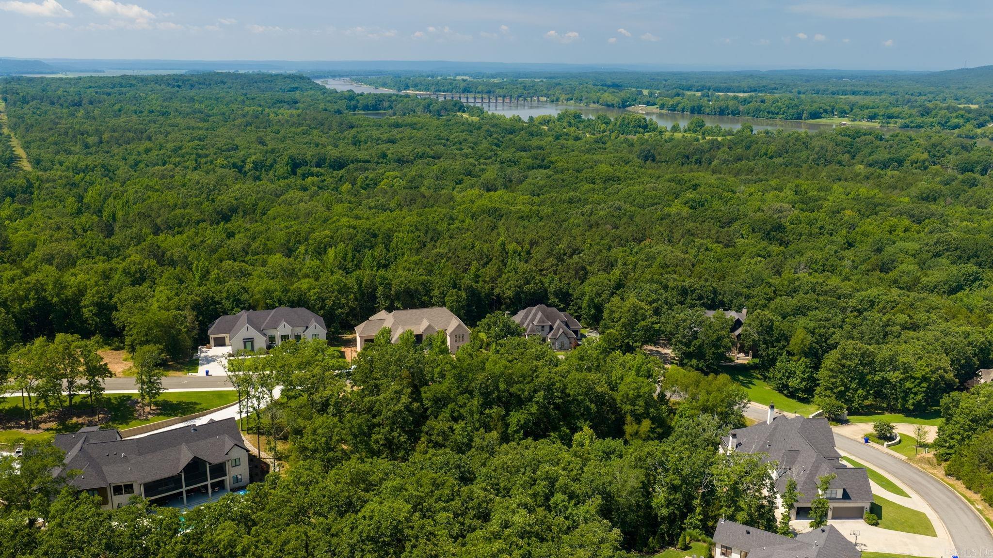 5910 Brush Creek Loop Property Photo 7