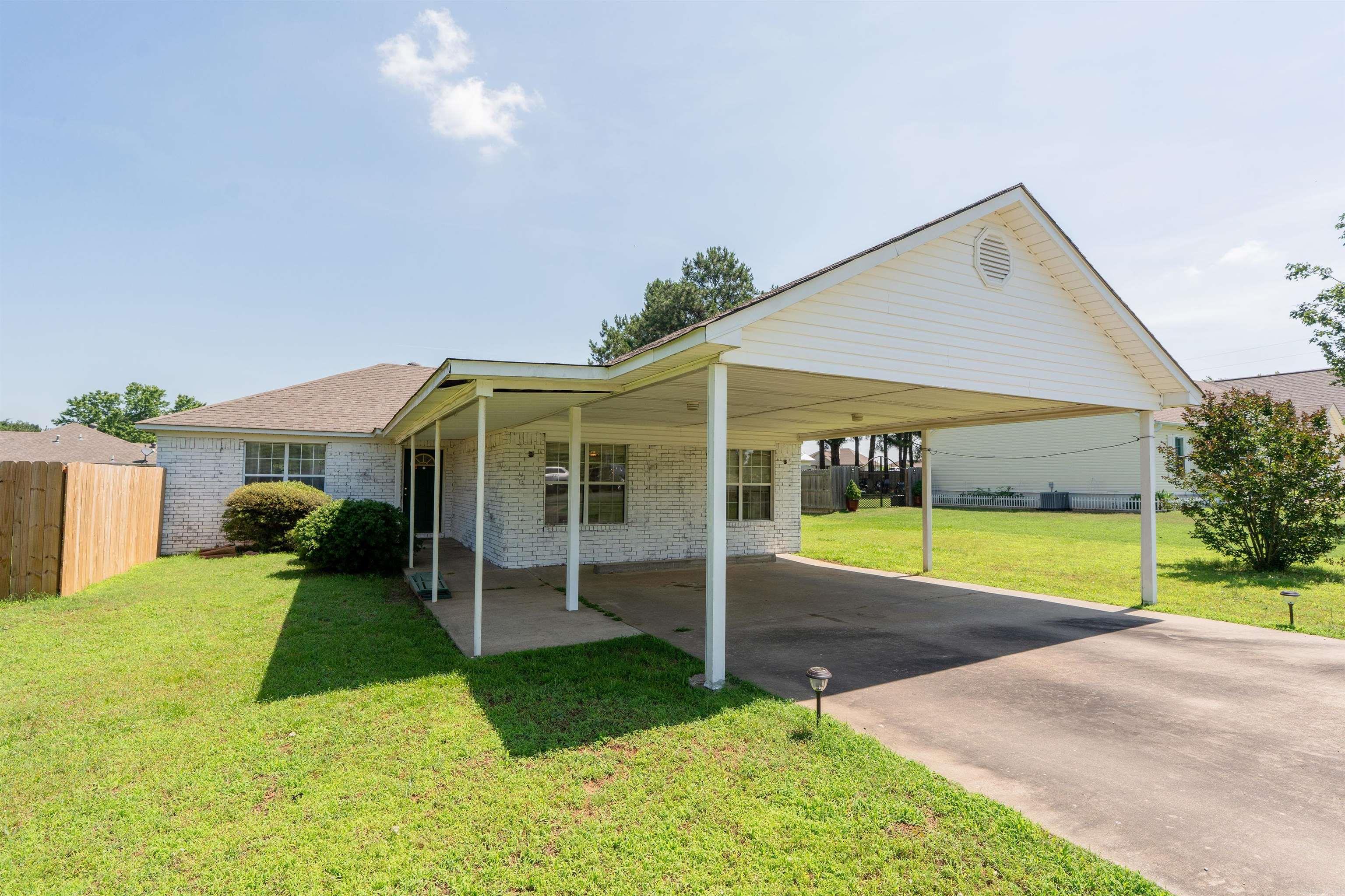 24 Summerview Circle Property Photo 3
