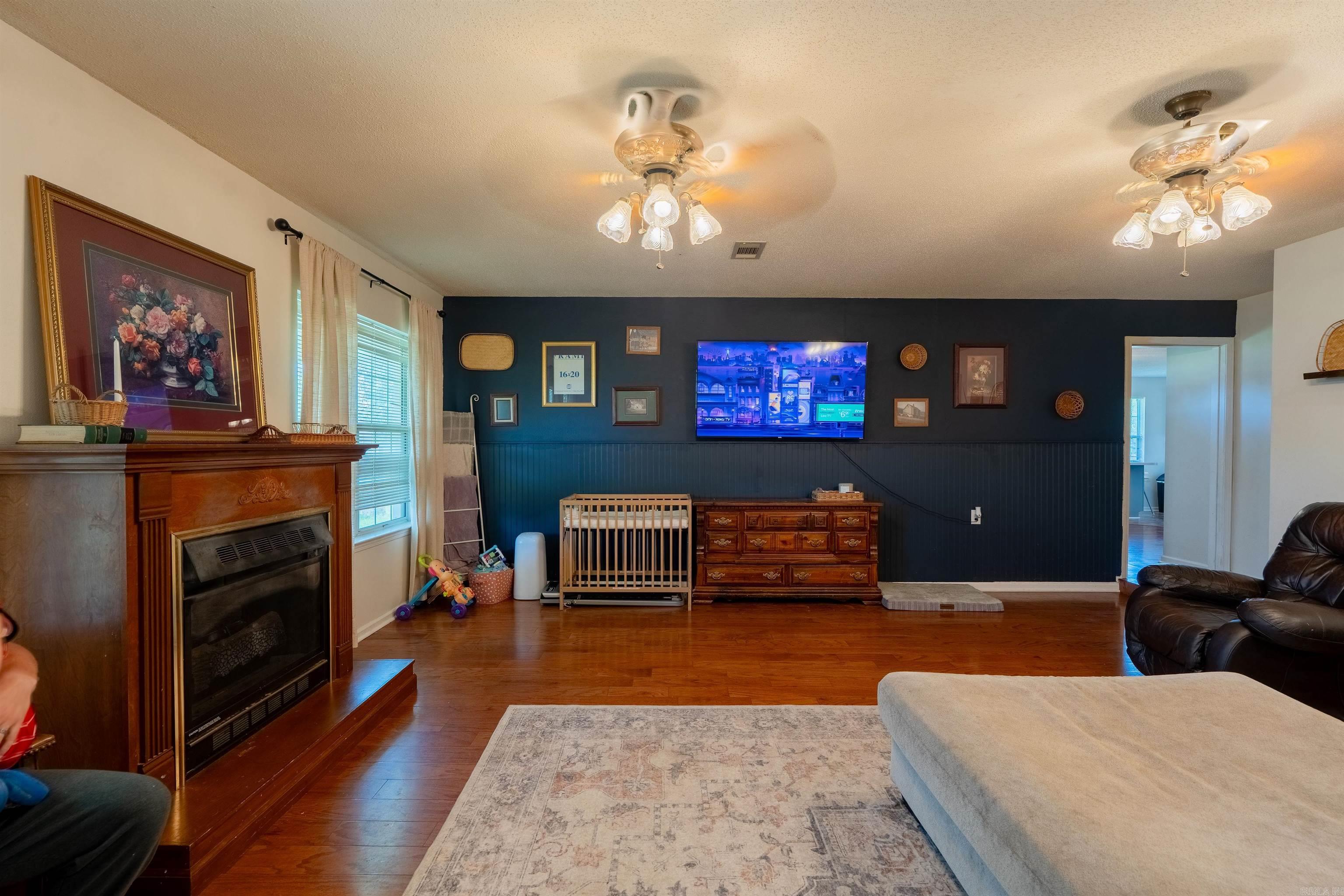 24 Summerview Circle Property Photo 4