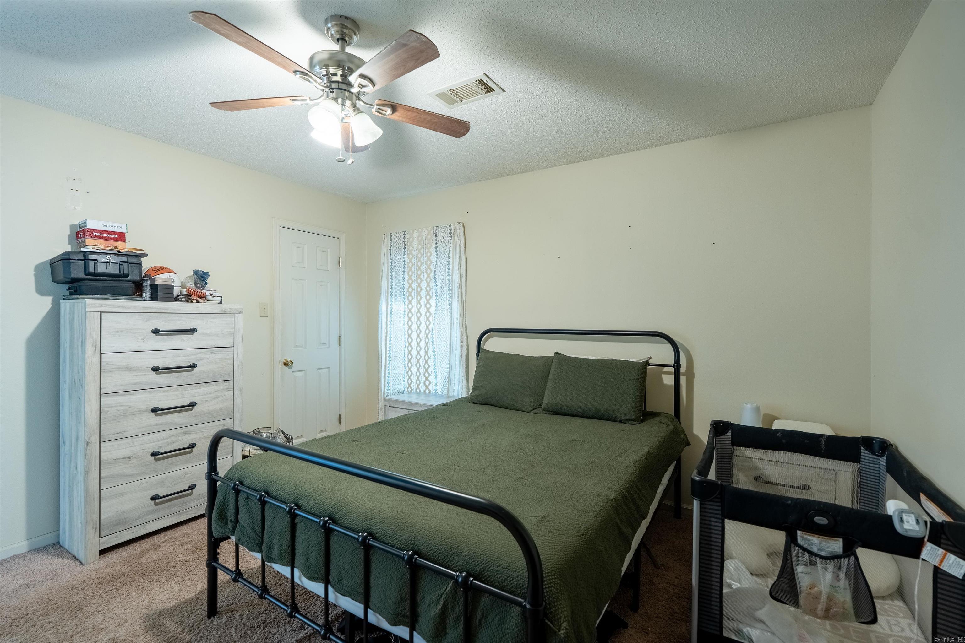 24 Summerview Circle Property Photo 14