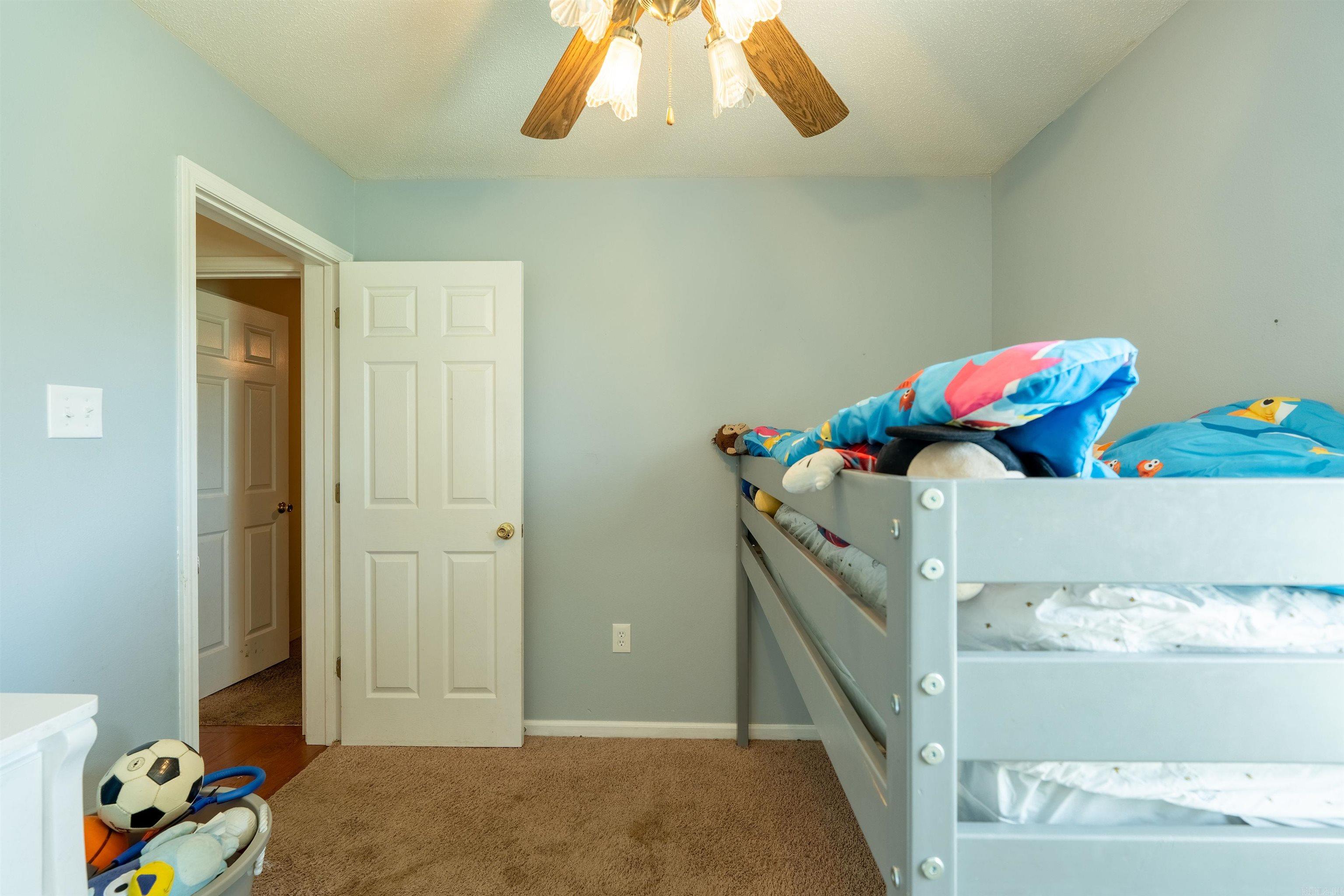 24 Summerview Circle Property Photo 19