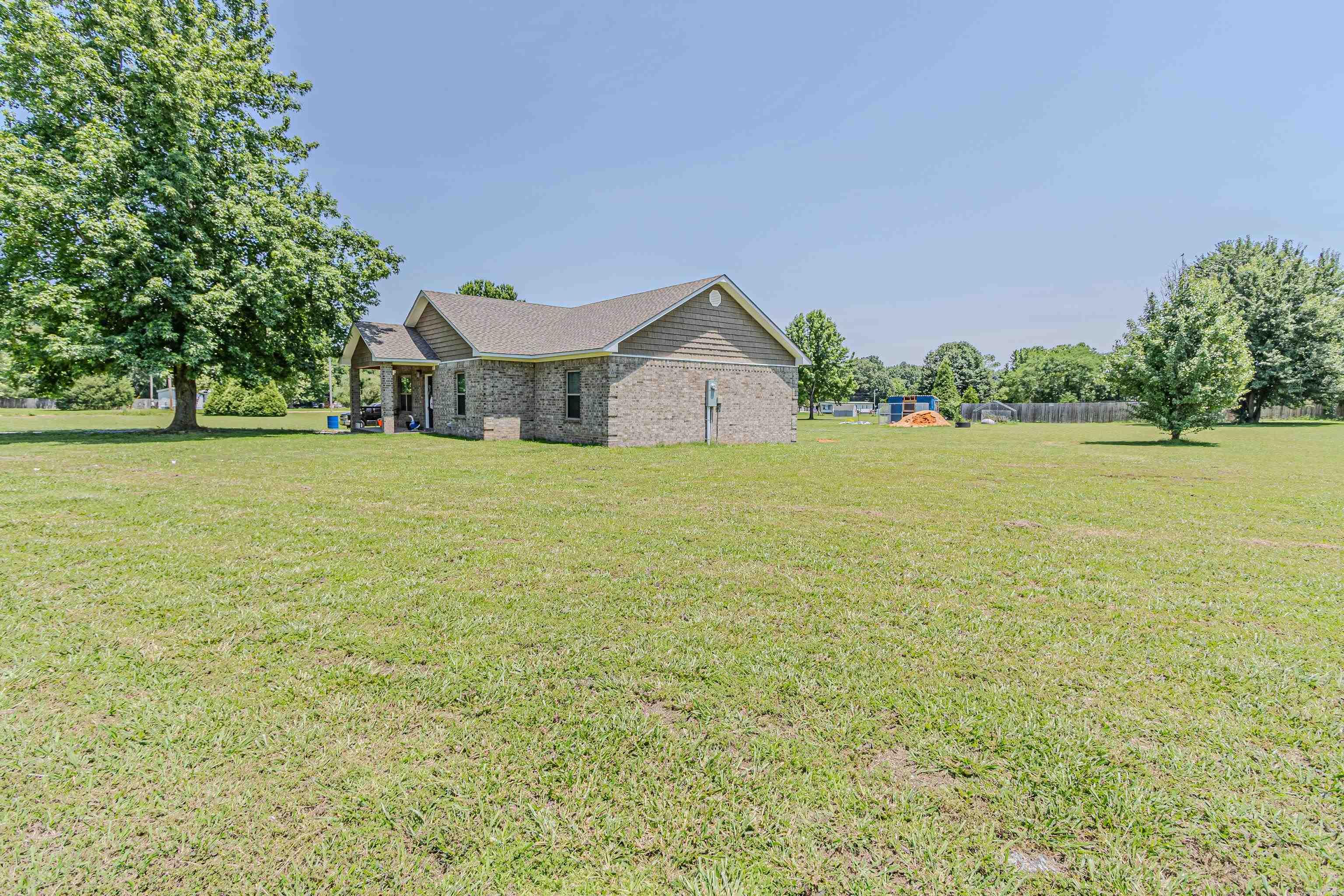 279 Cr 7922 Property Photo 3