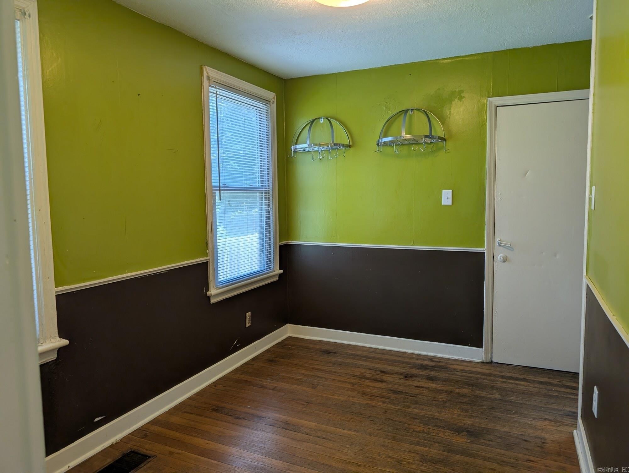 1705 S Pierce Property Photo 10