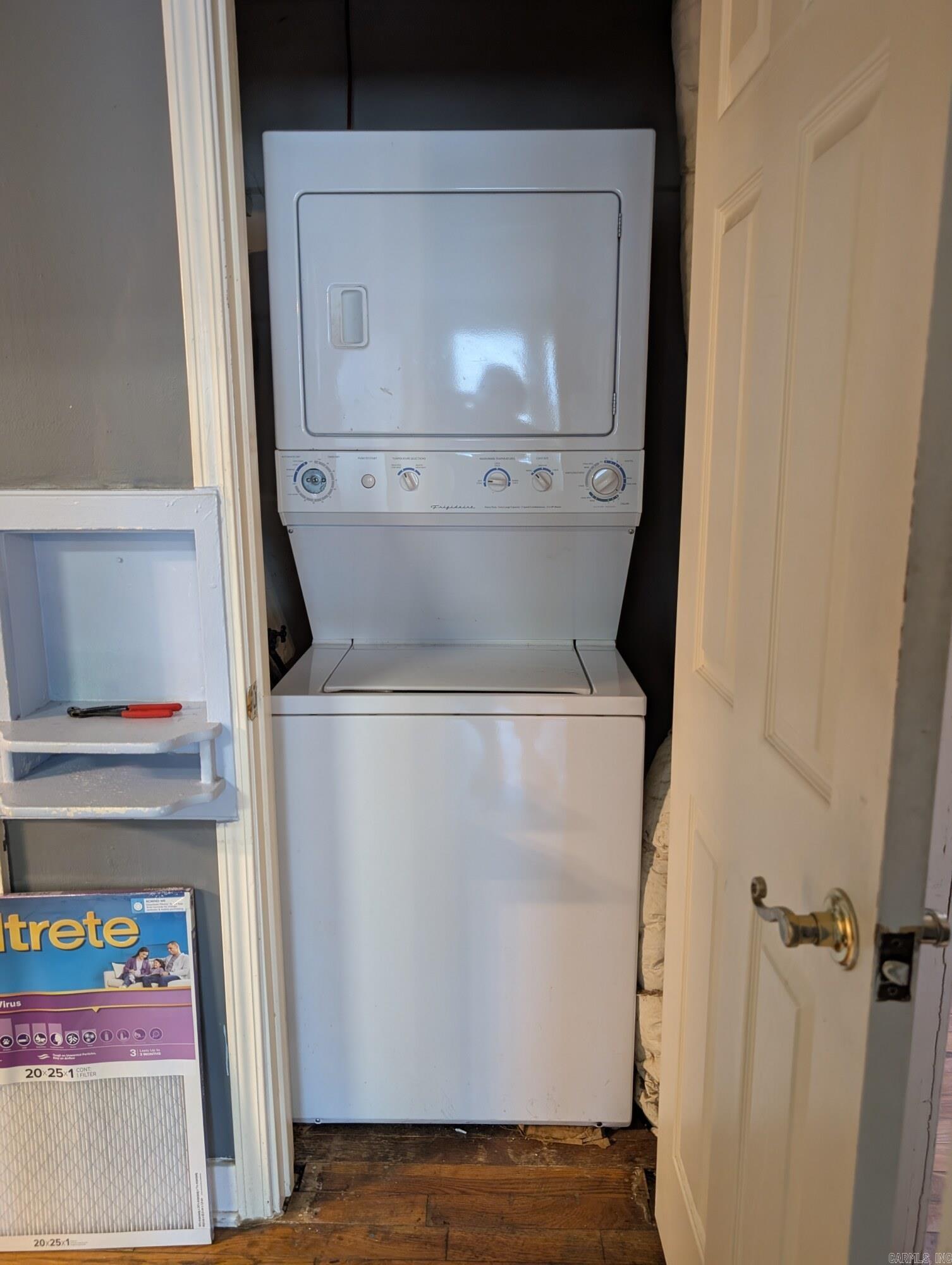 1705 S Pierce Property Photo 16