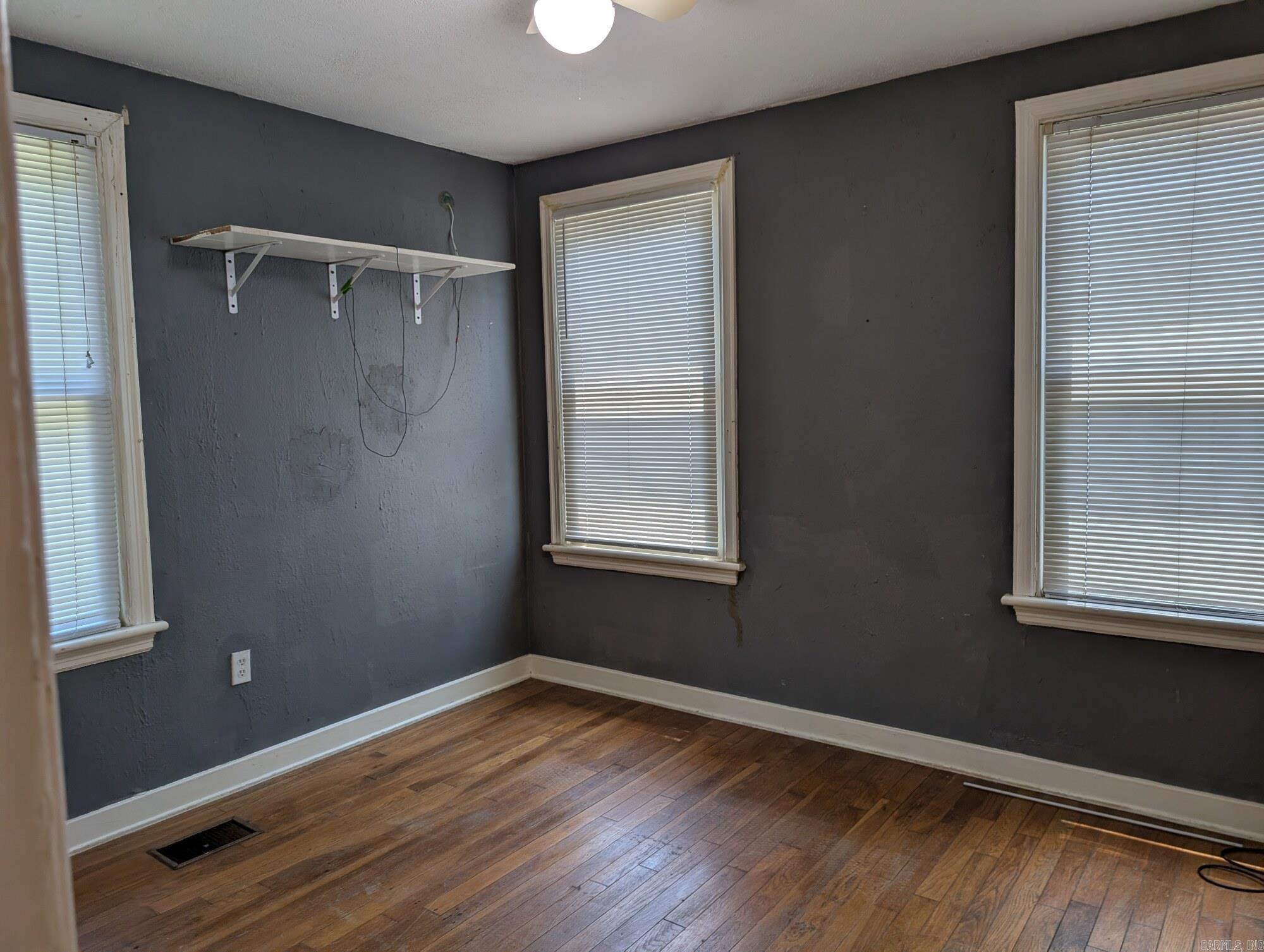 1705 S Pierce Property Photo 18
